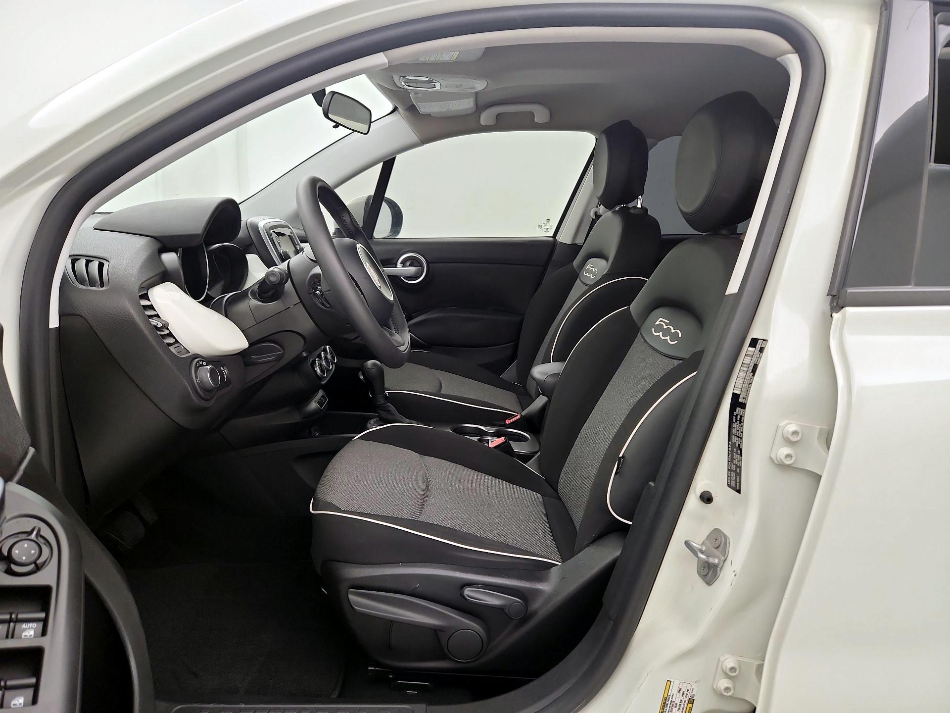 Thumbnail: 2017 Fiat 500X - 11