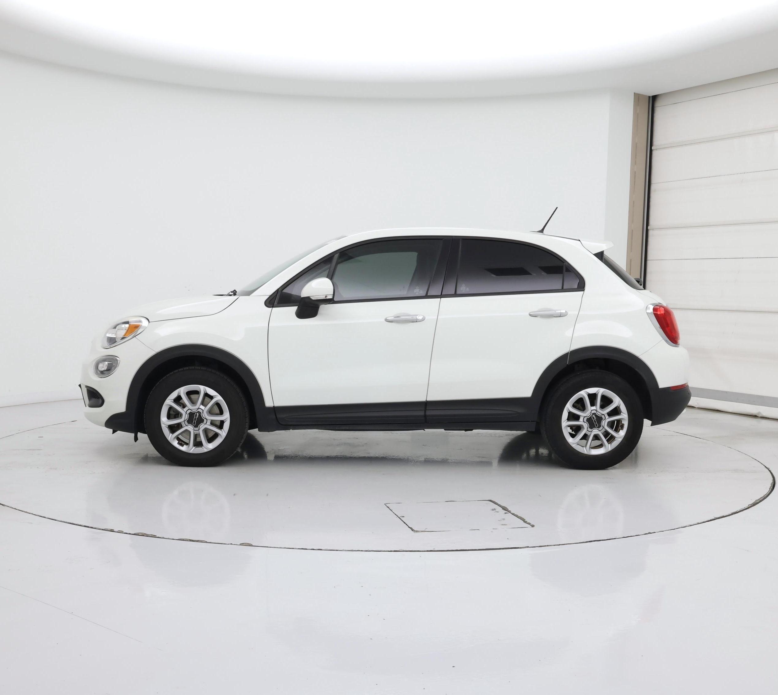 Thumbnail: 2017 Fiat 500X - 3