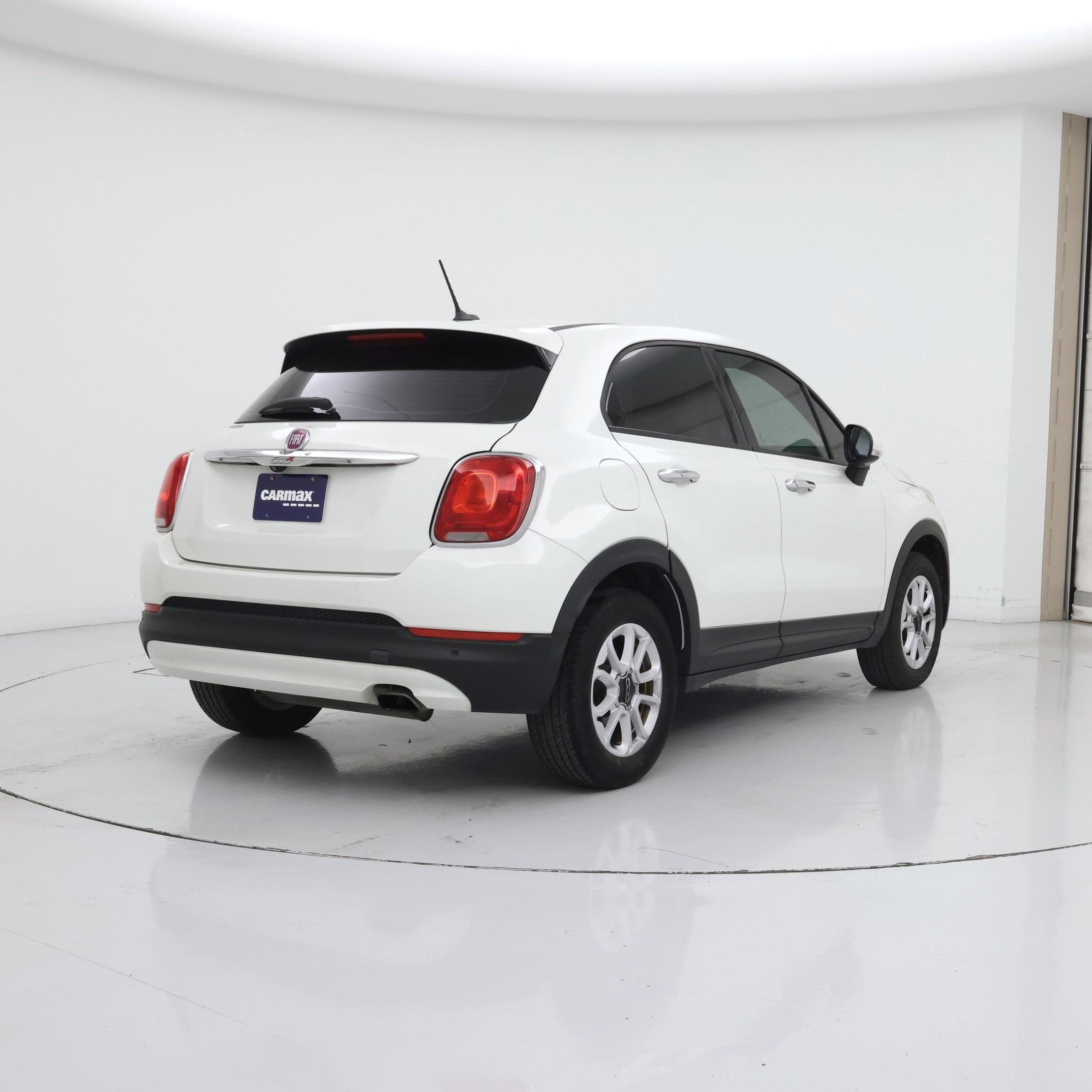 Thumbnail: 2017 Fiat 500X - 8