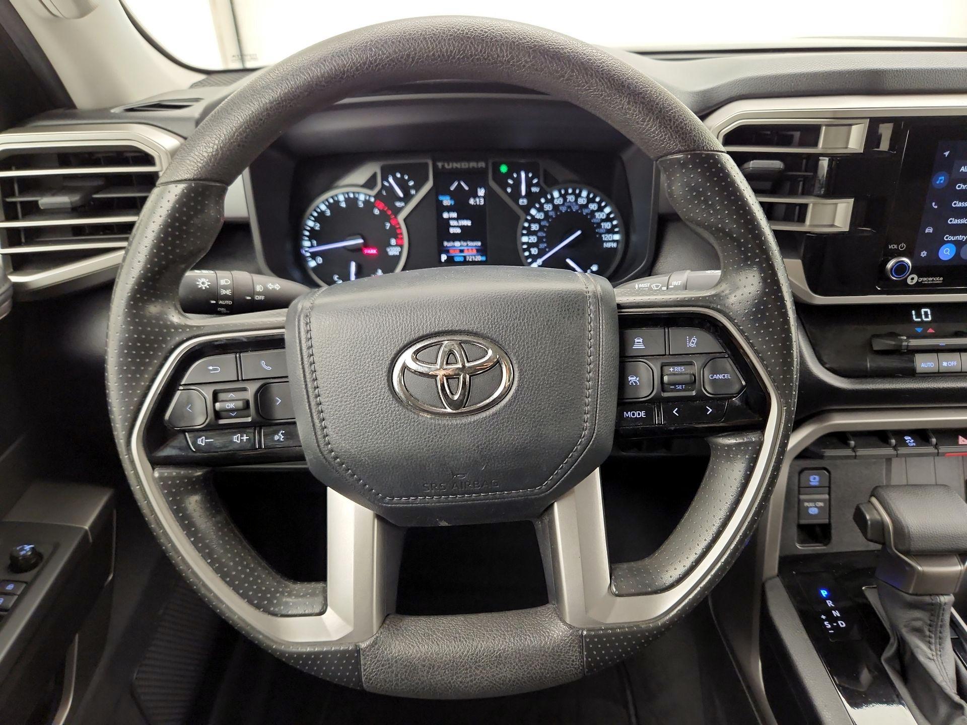 Thumbnail: 2022 Toyota Tundra - 10