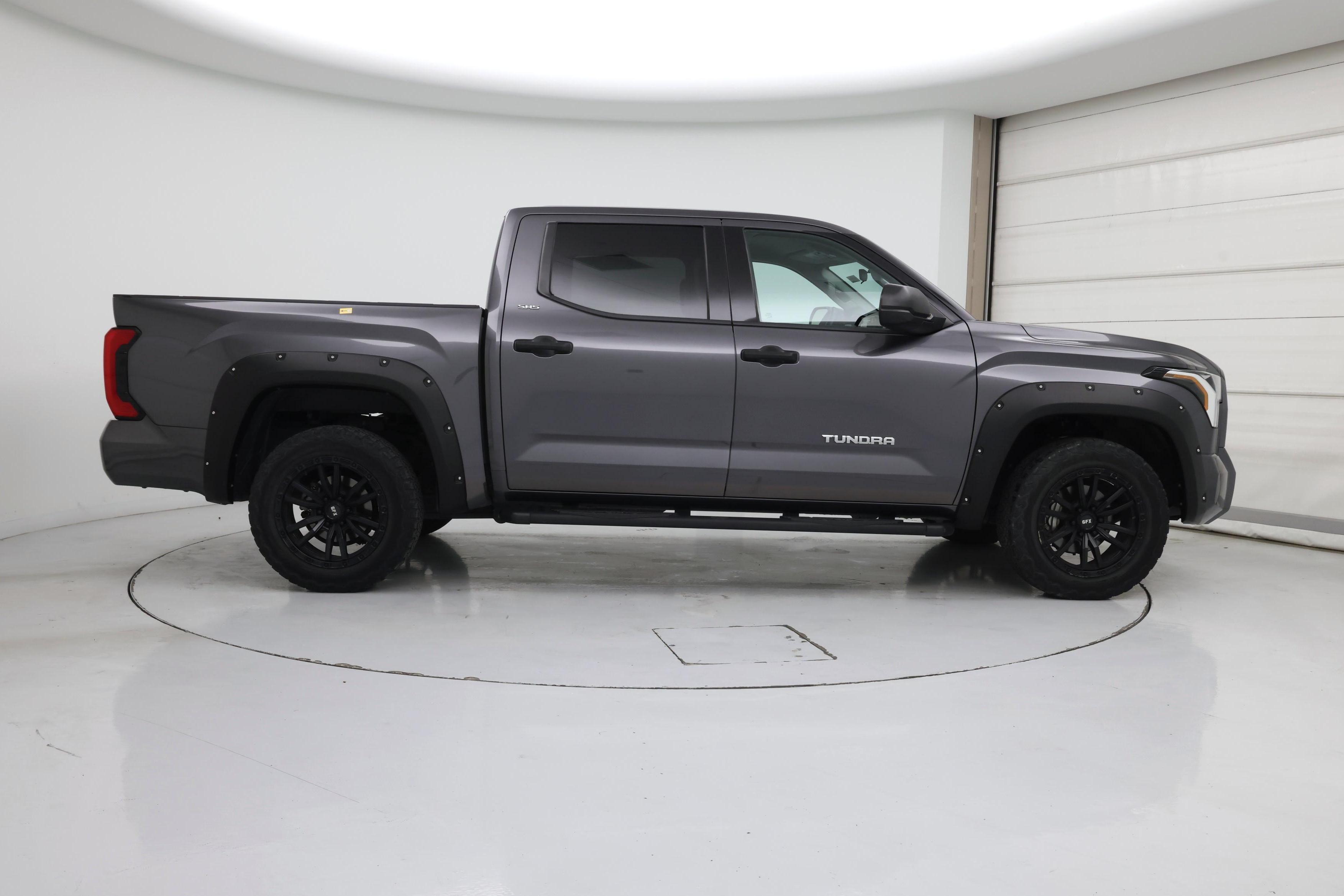 Thumbnail: 2022 Toyota Tundra - 7