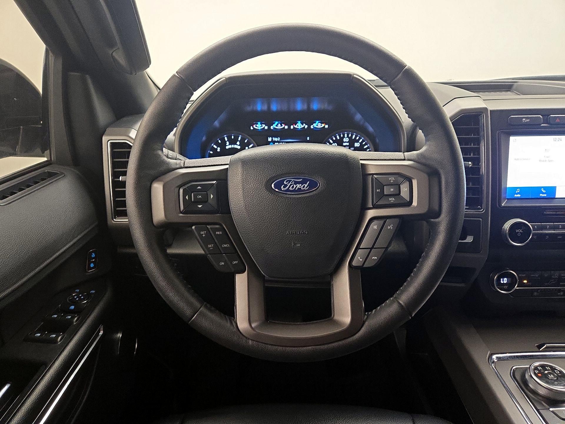 Thumbnail: 2020 Ford Expedition - 10