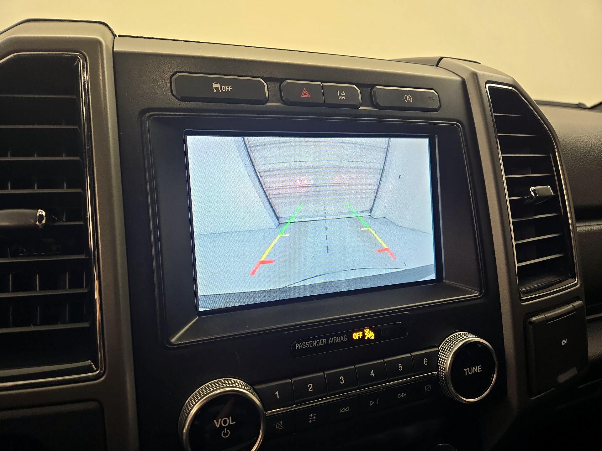 Thumbnail: 2020 Ford Expedition - 14