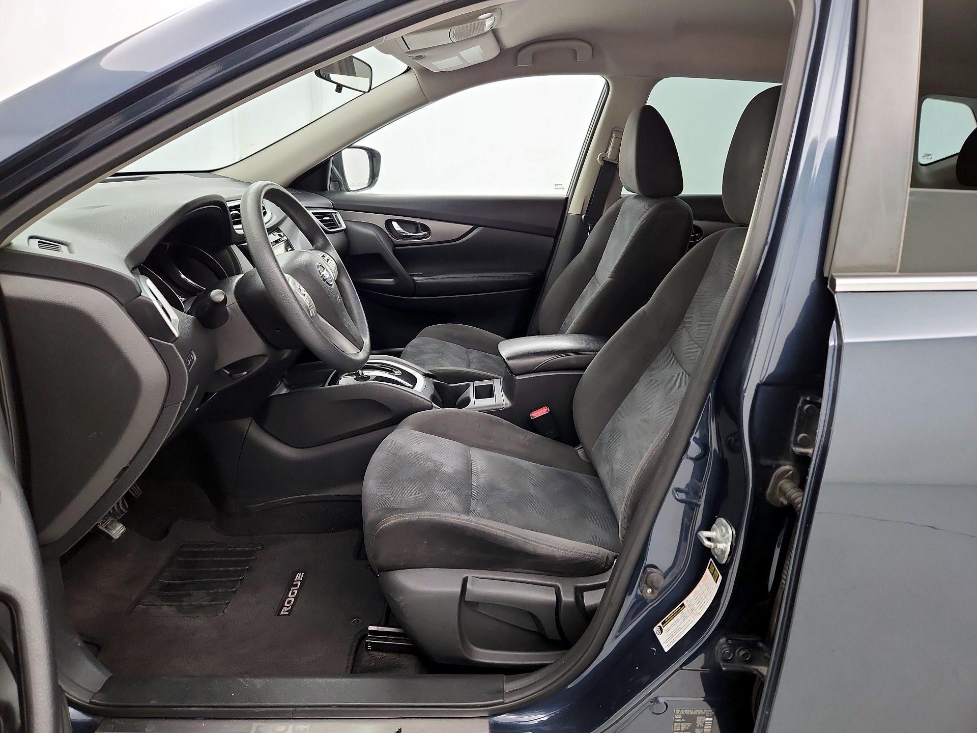 Thumbnail: 2015 Nissan Rogue - 11