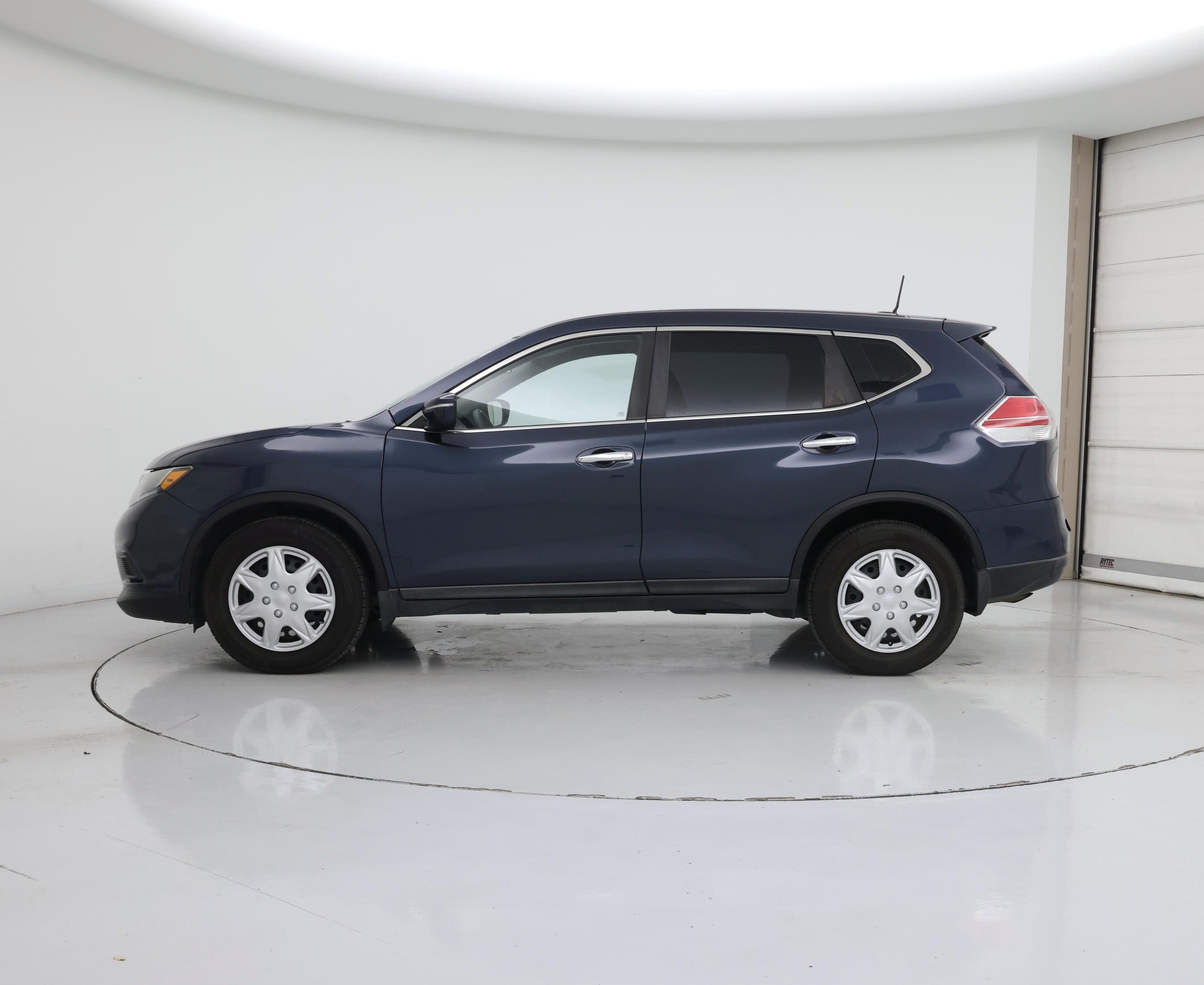 Thumbnail: 2015 Nissan Rogue - 3