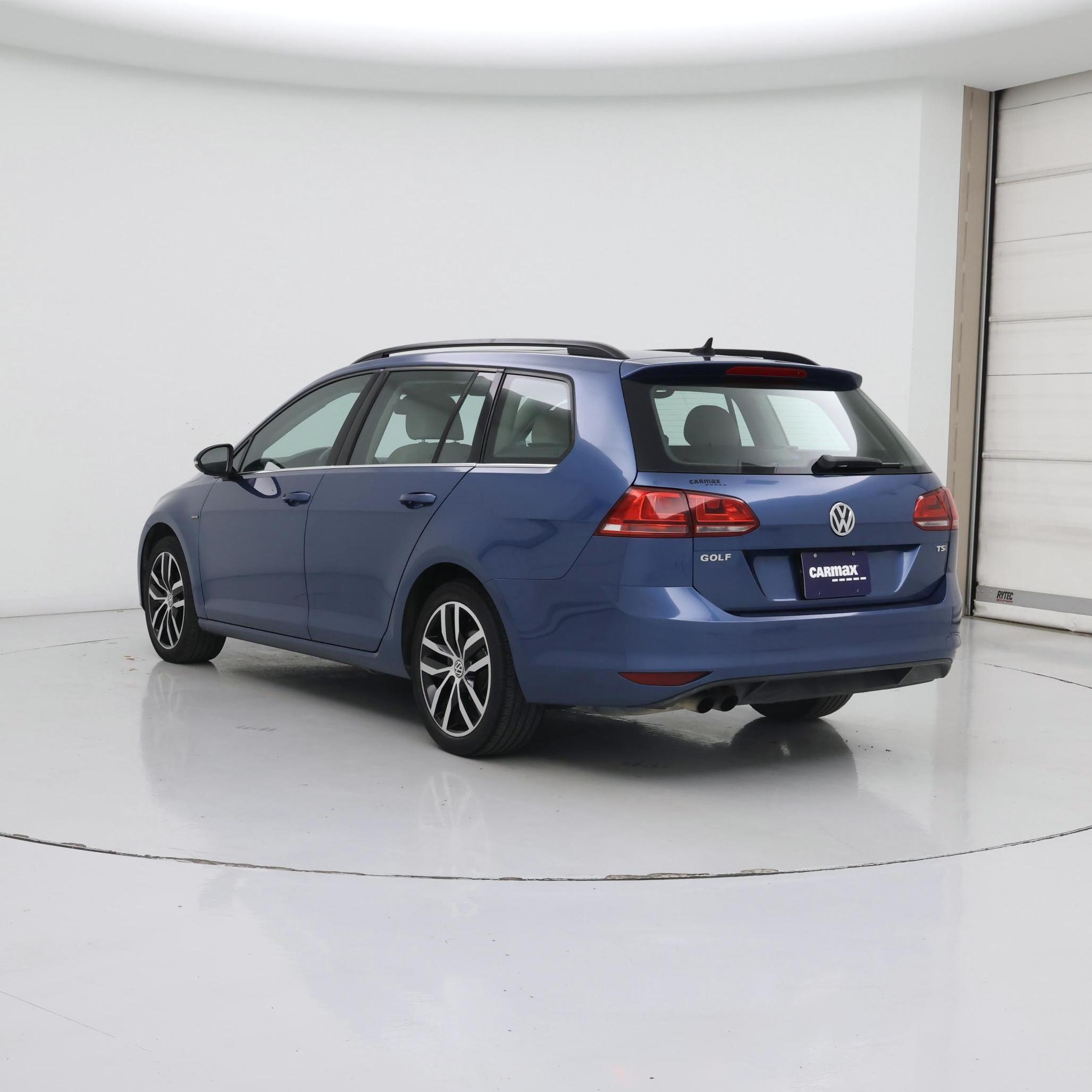 Thumbnail: 2016 Volkswagen Golf - 2