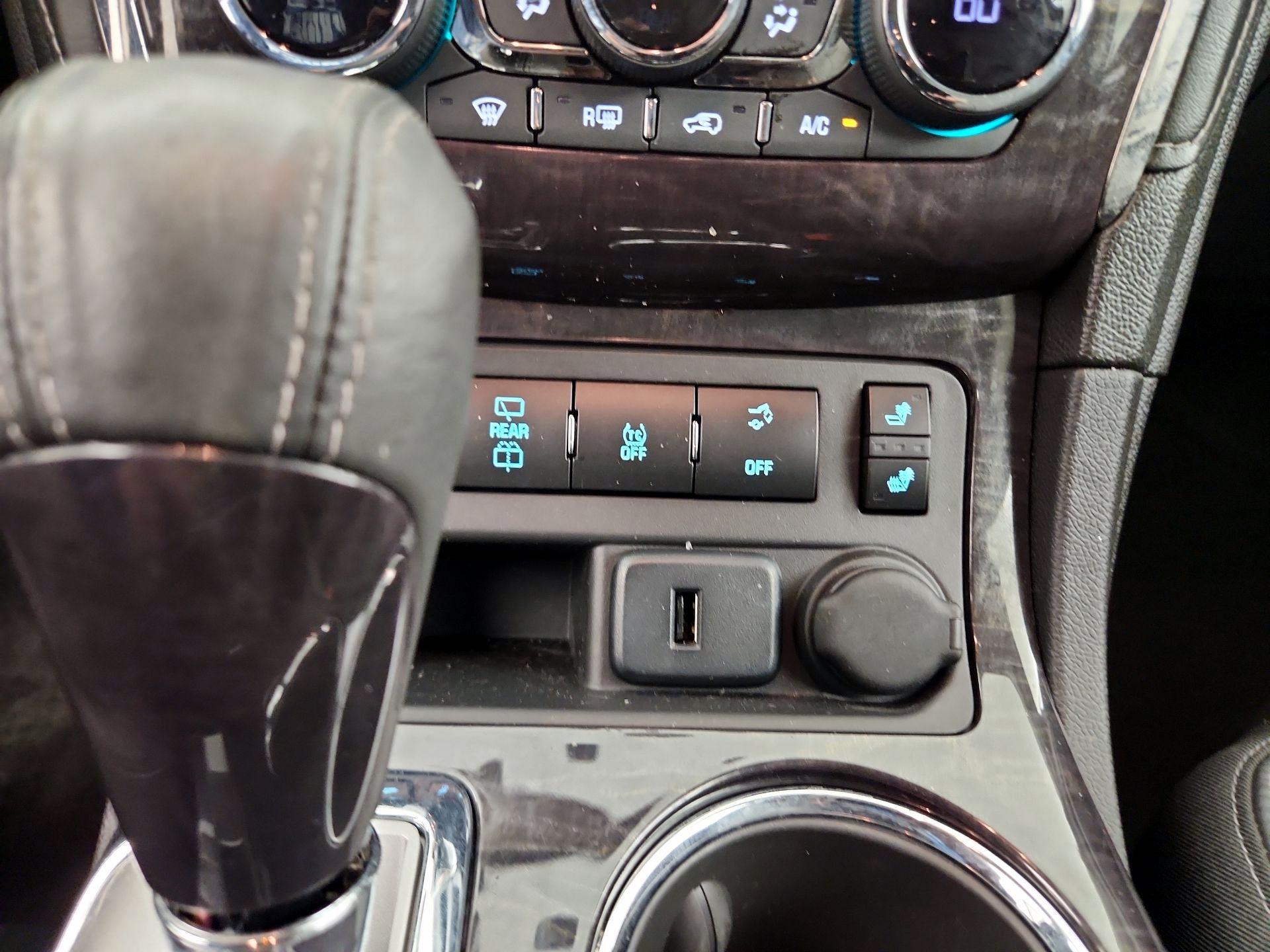 Thumbnail: 2016 Buick Enclave - 16