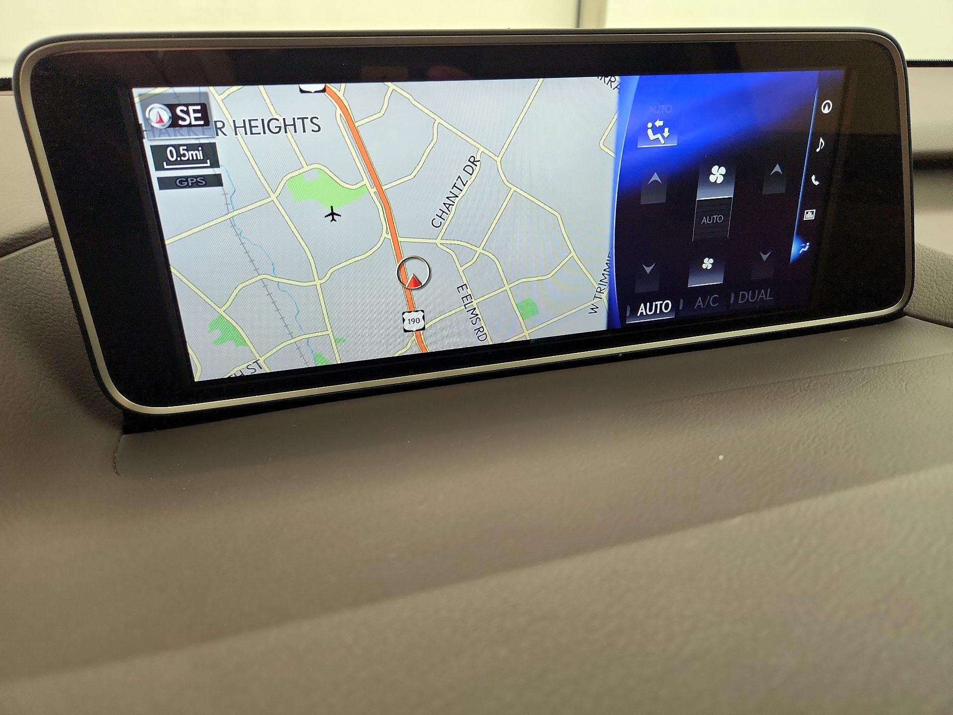 Thumbnail: 2017 Lexus RX - 14