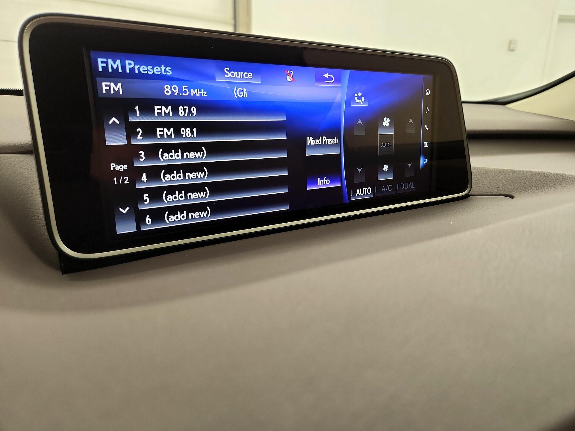 Thumbnail: 2017 Lexus RX - 16