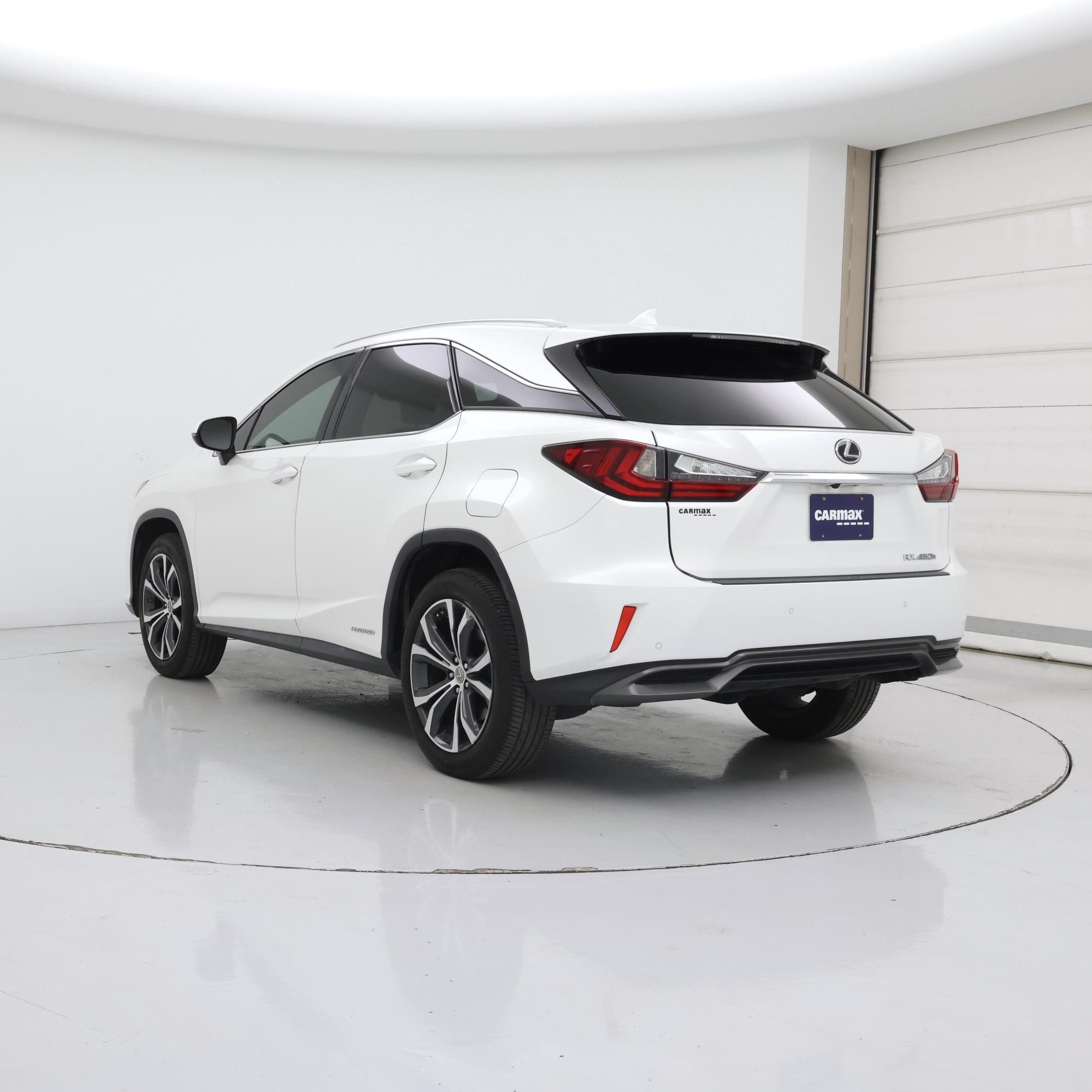 Thumbnail: 2017 Lexus RX - 2