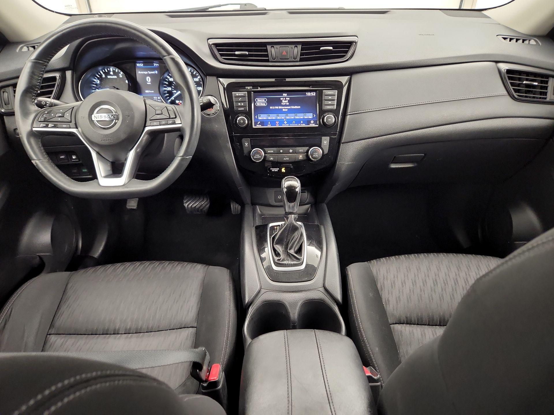 Thumbnail: 2018 Nissan Rogue - 9