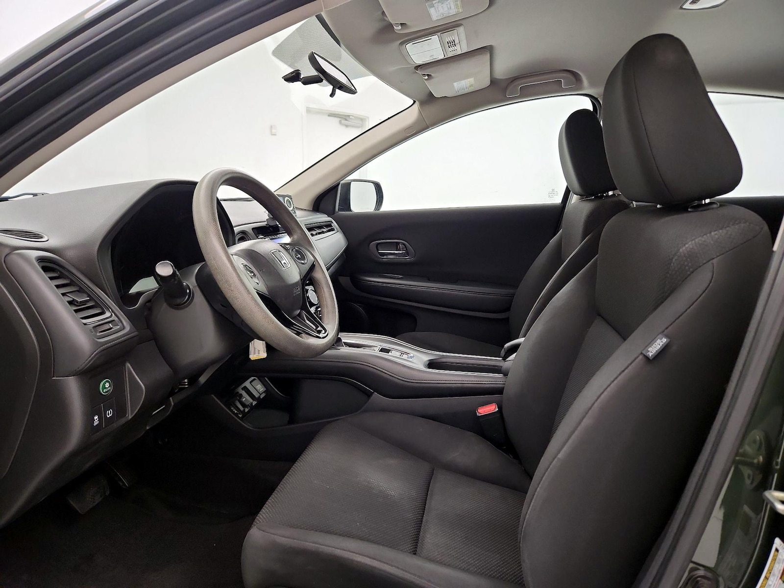 2016 Honda HR-V LX - Photo 12