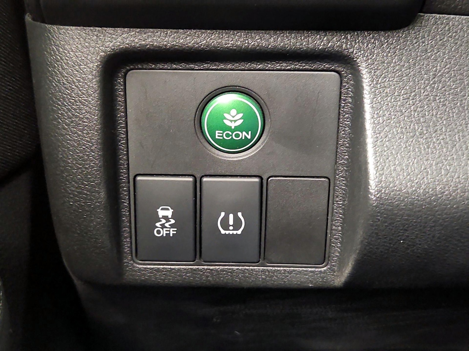 2016 Honda HR-V LX - Photo 14