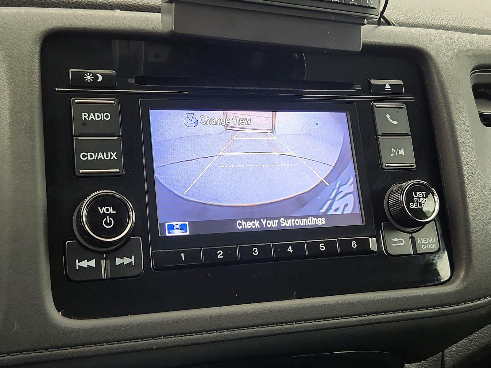 2016 Honda HR-V LX - Photo 15
