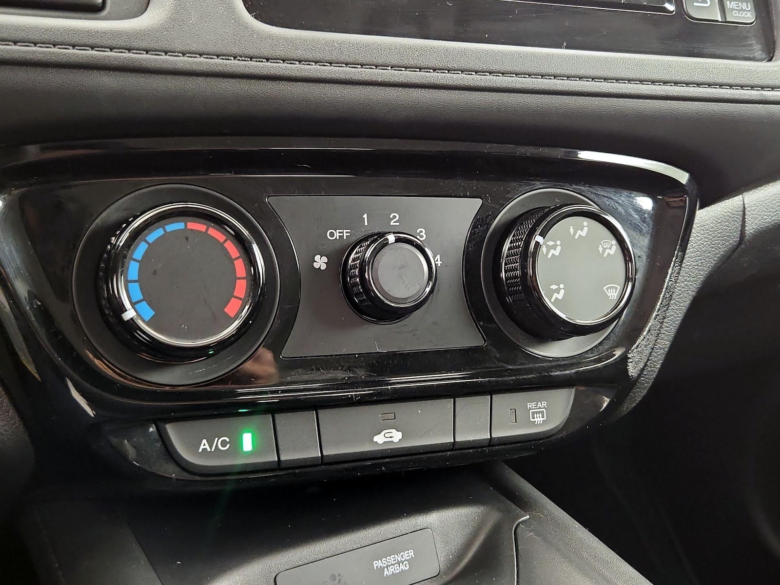 2016 Honda HR-V LX - Photo 17