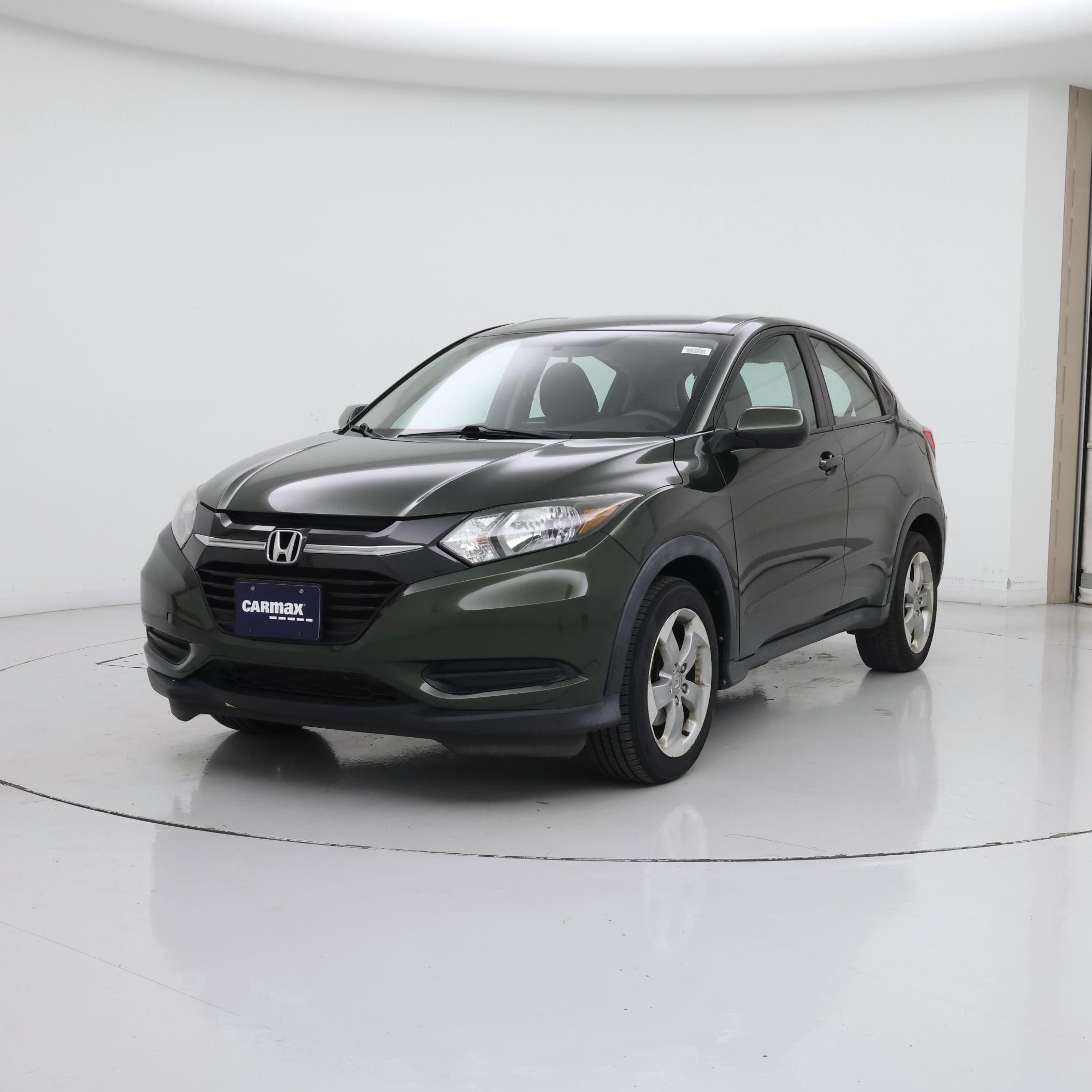 Thumbnail: 2016 Honda HR-V - 4