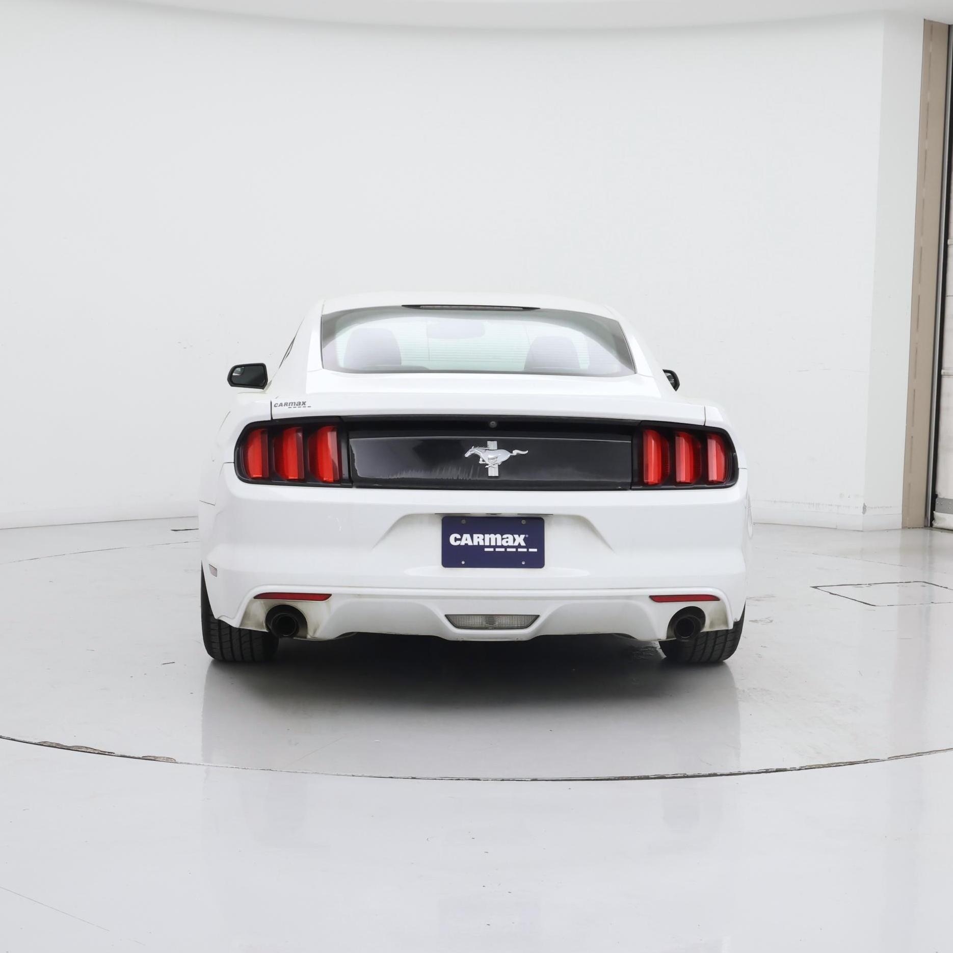 Thumbnail: 2016 Ford Mustang - 6