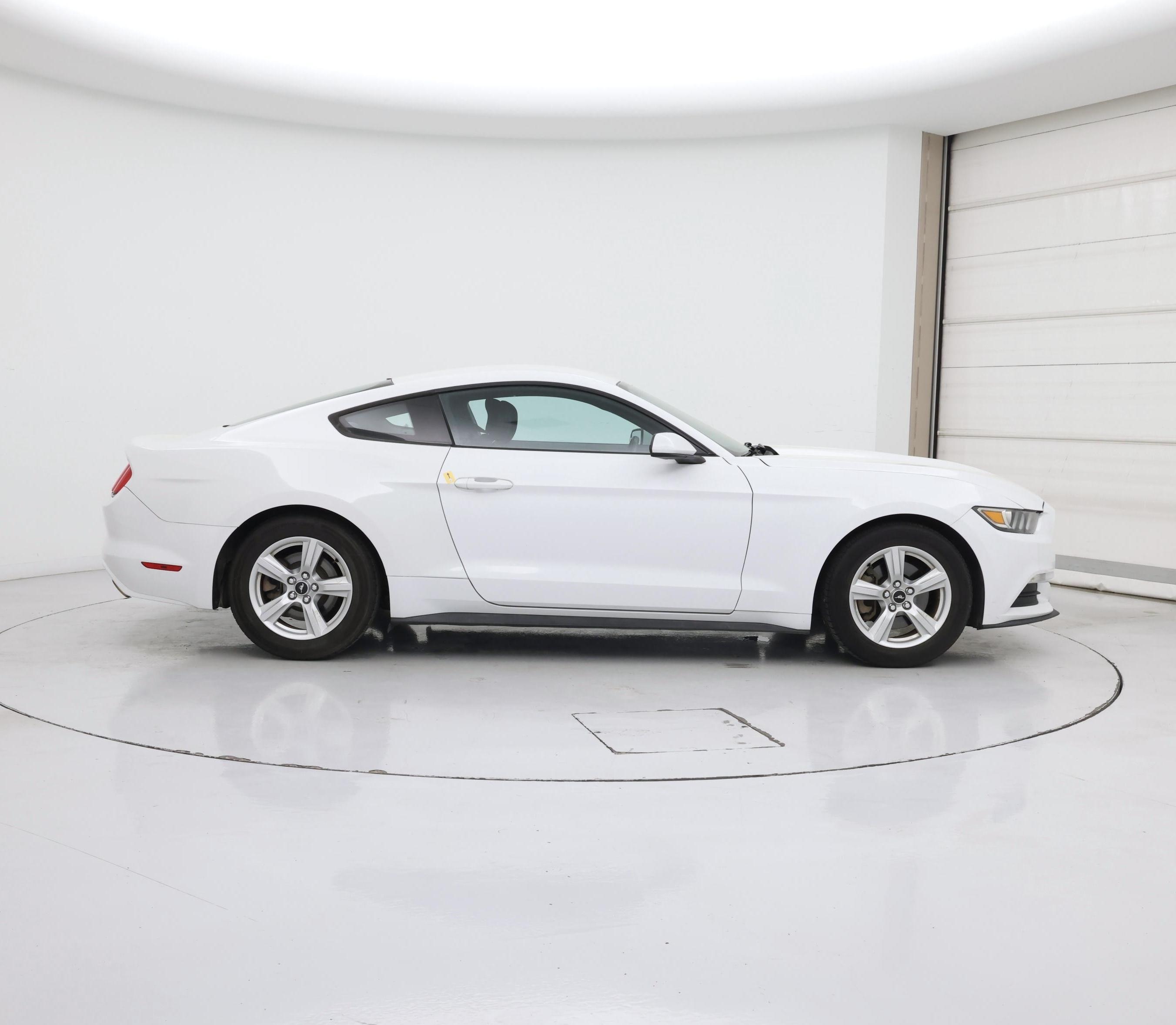 Thumbnail: 2016 Ford Mustang - 7