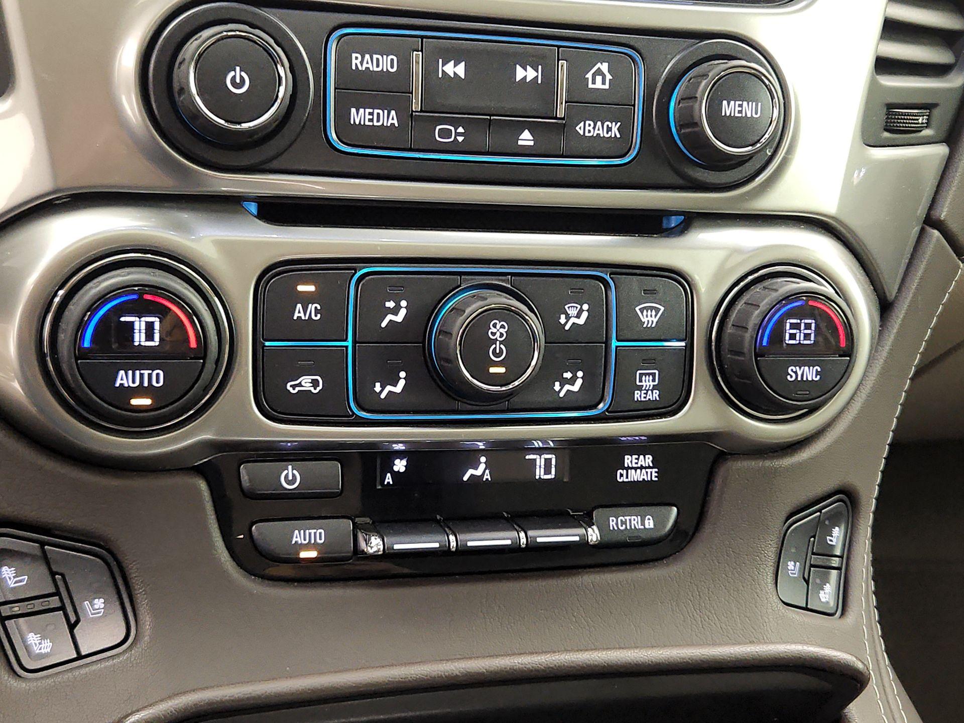 Thumbnail: 2018 Chevrolet Tahoe - 17