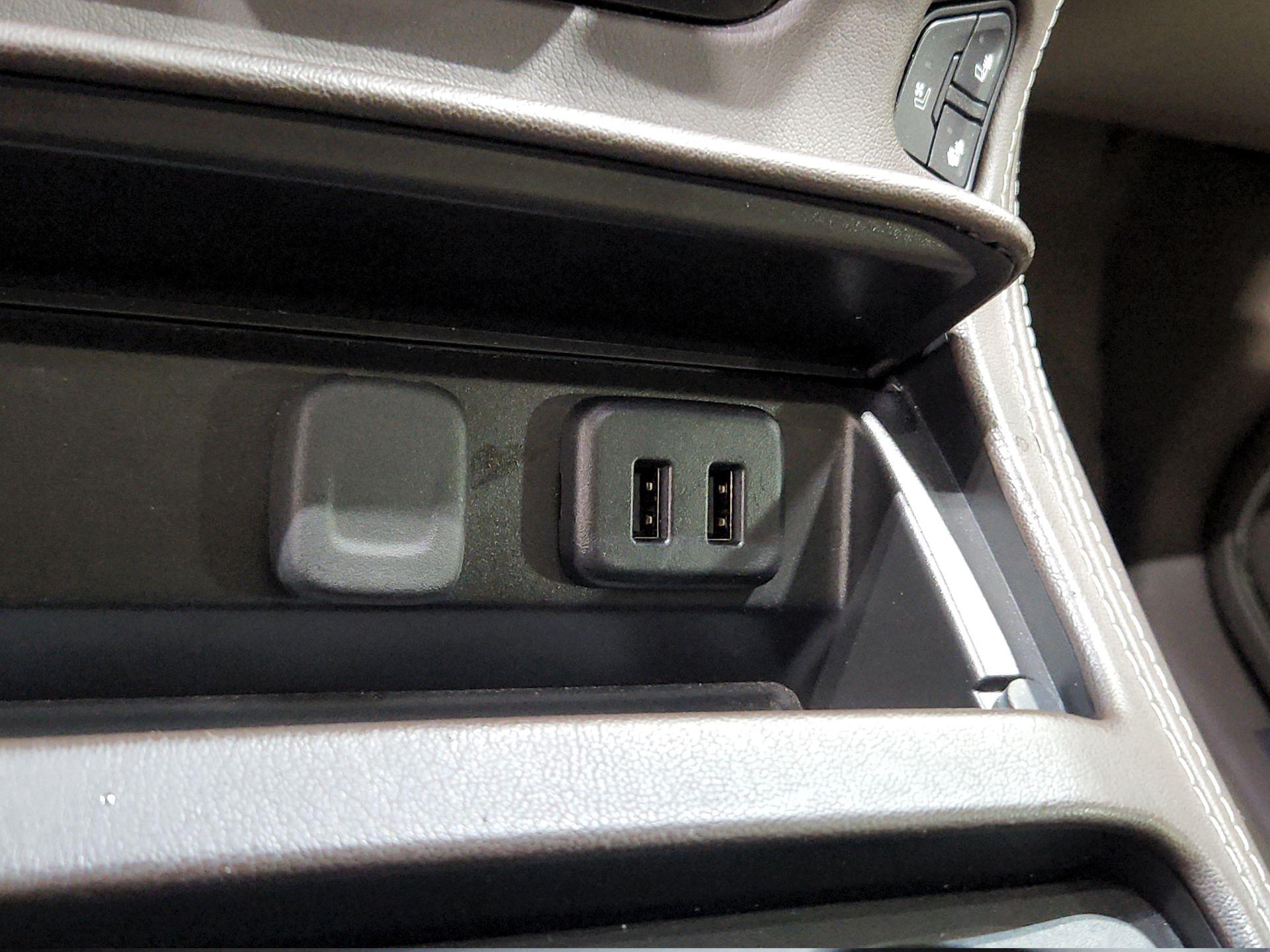 Thumbnail: 2018 Chevrolet Tahoe - 19