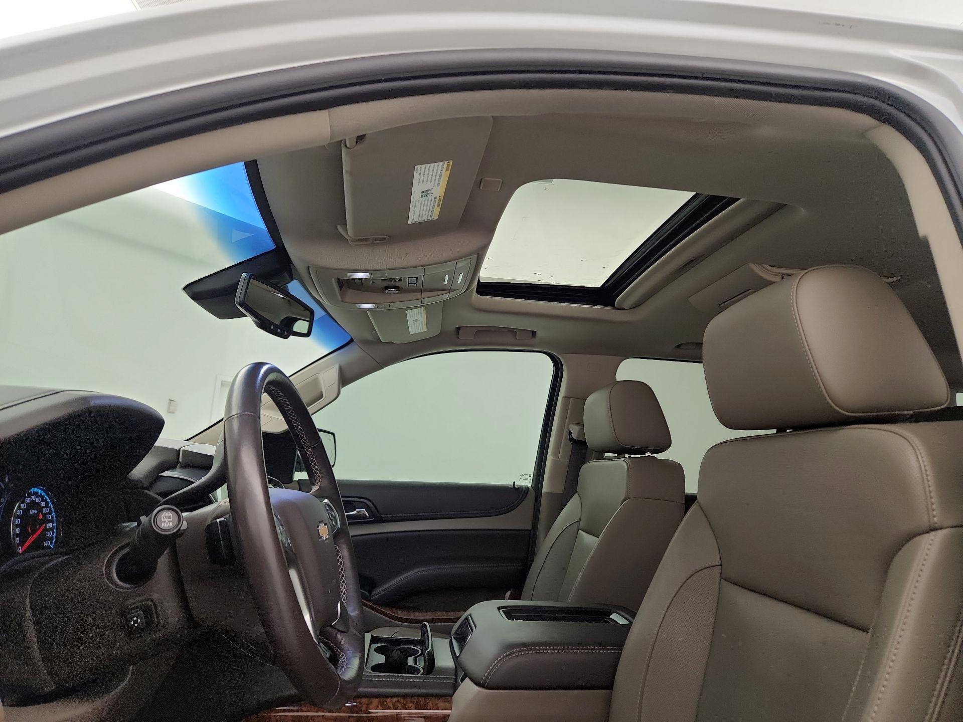 Thumbnail: 2018 Chevrolet Tahoe - 20