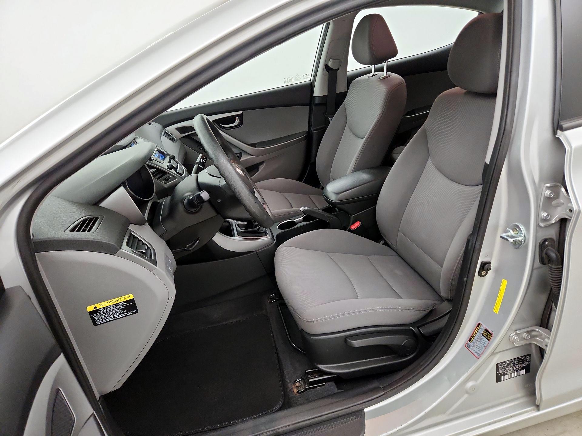 Thumbnail: 2015 Hyundai Elantra - 9