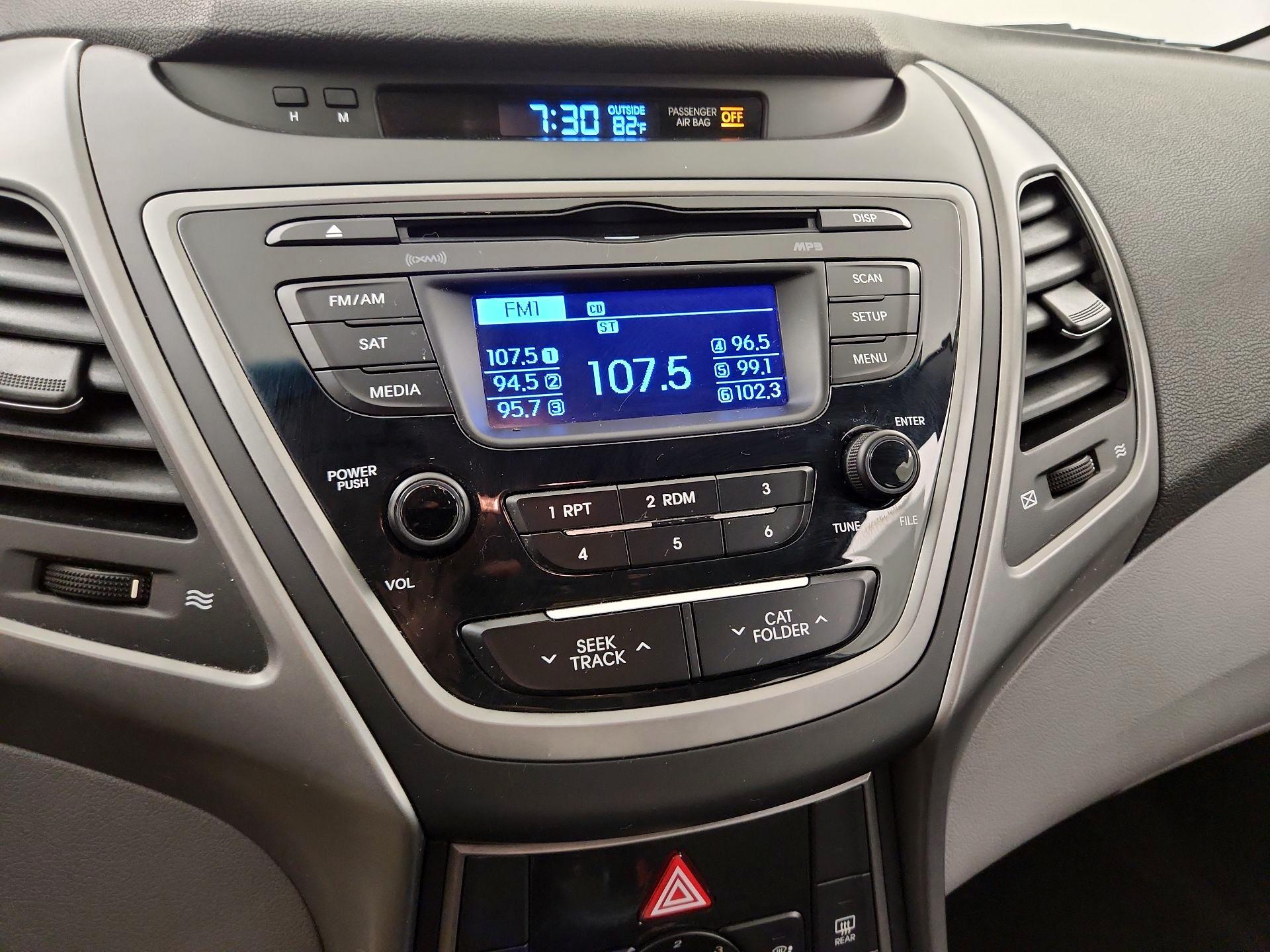 Thumbnail: 2015 Hyundai Elantra - 12