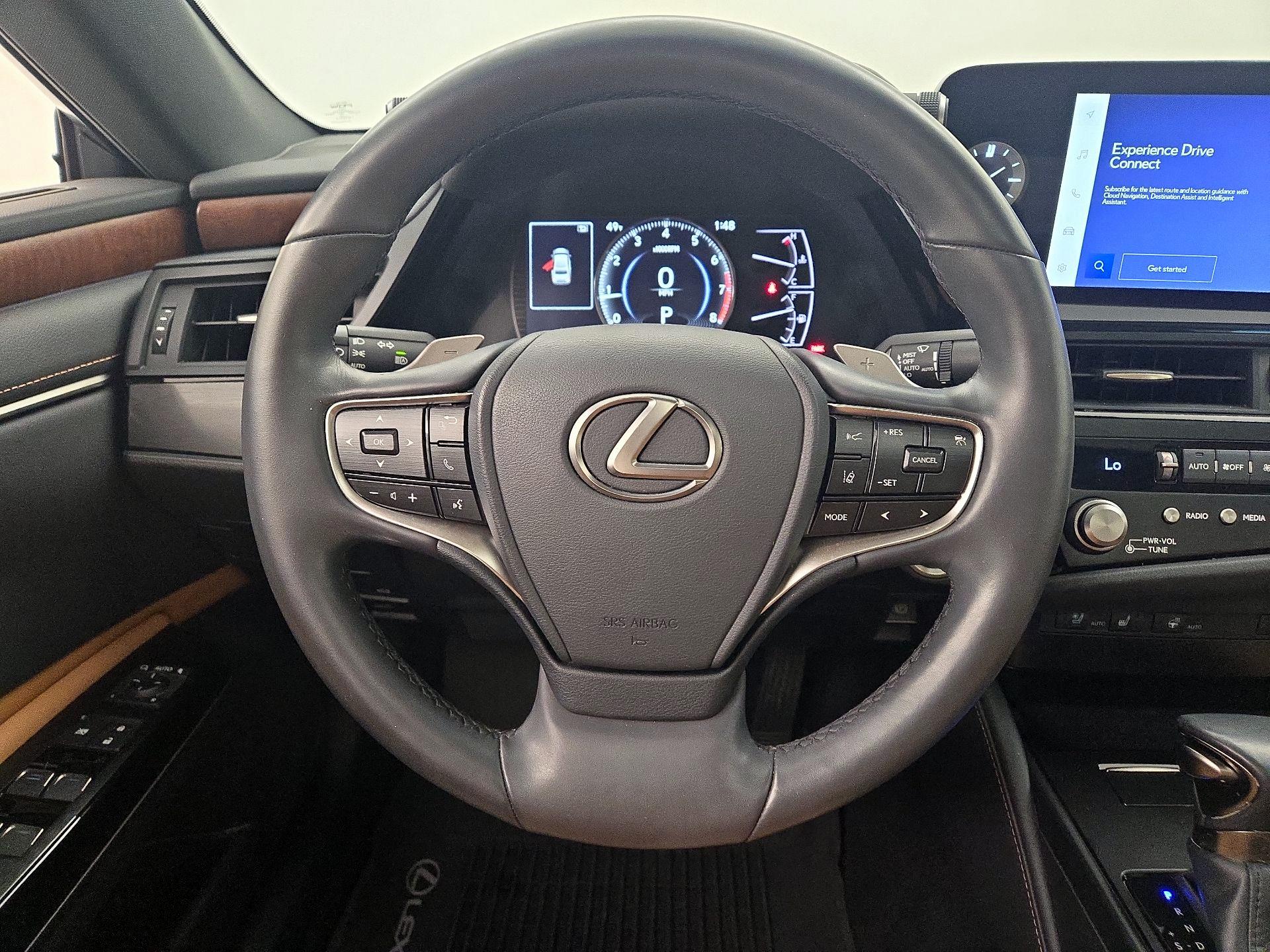 Thumbnail: 2023 Lexus ES - 10