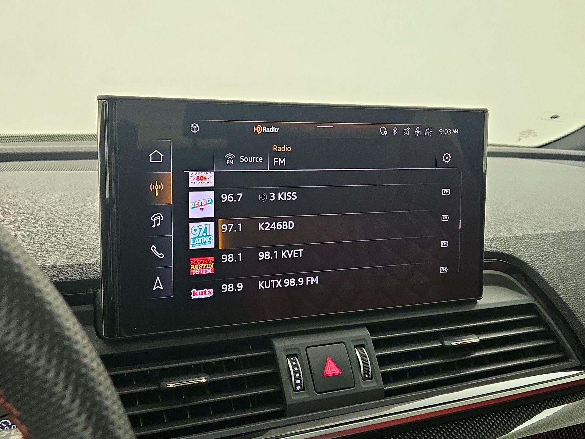 Thumbnail: 2024 Audi SQ5 - 16