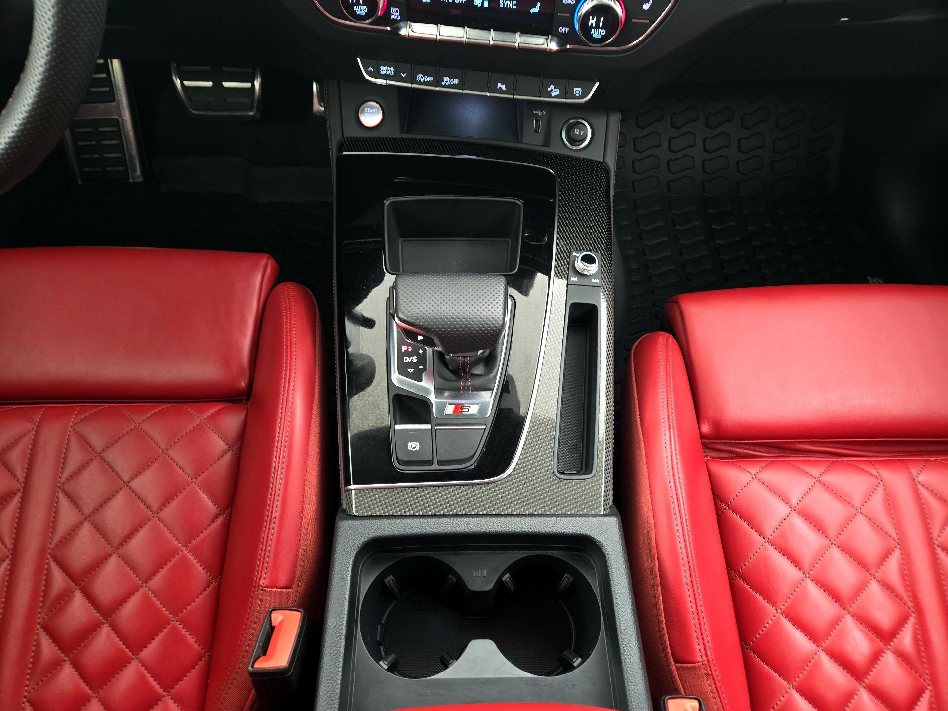 Thumbnail: 2024 Audi SQ5 - 18