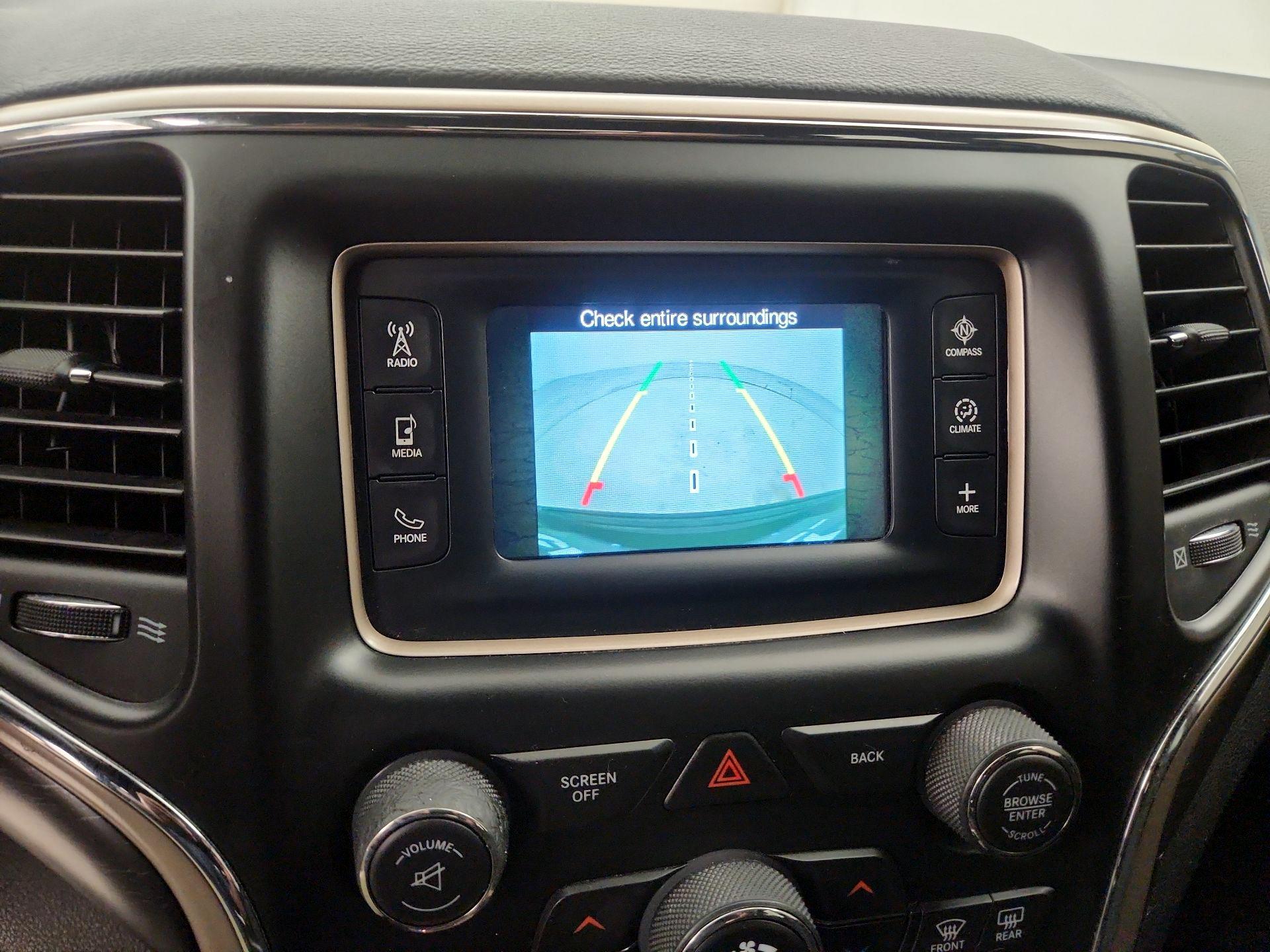 Thumbnail: 2017 Jeep Grand Cherokee - 12