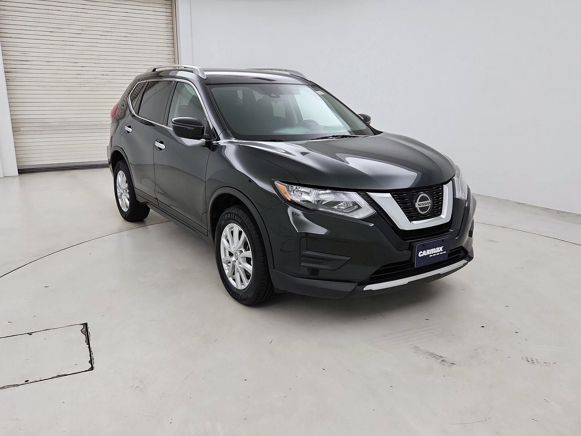 Thumbnail: 2019 Nissan Rogue - 1