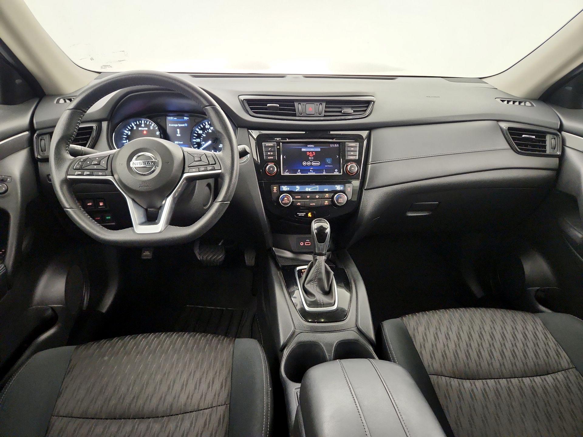 Thumbnail: 2019 Nissan Rogue - 8