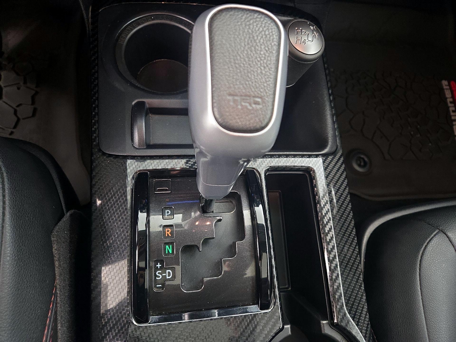 Thumbnail: 2022 Toyota 4Runner - 18