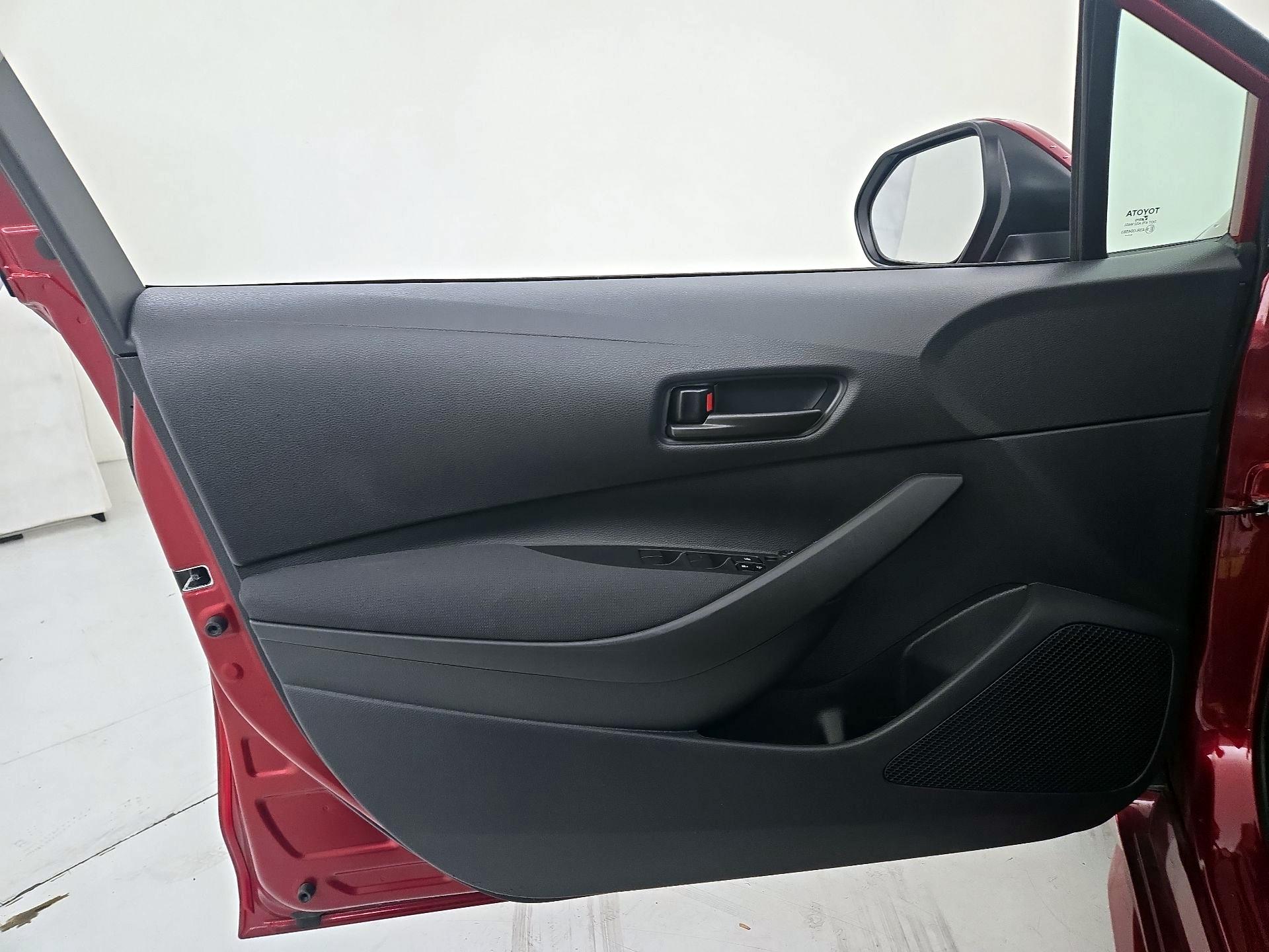 Thumbnail: 2025 Toyota Corolla - 12