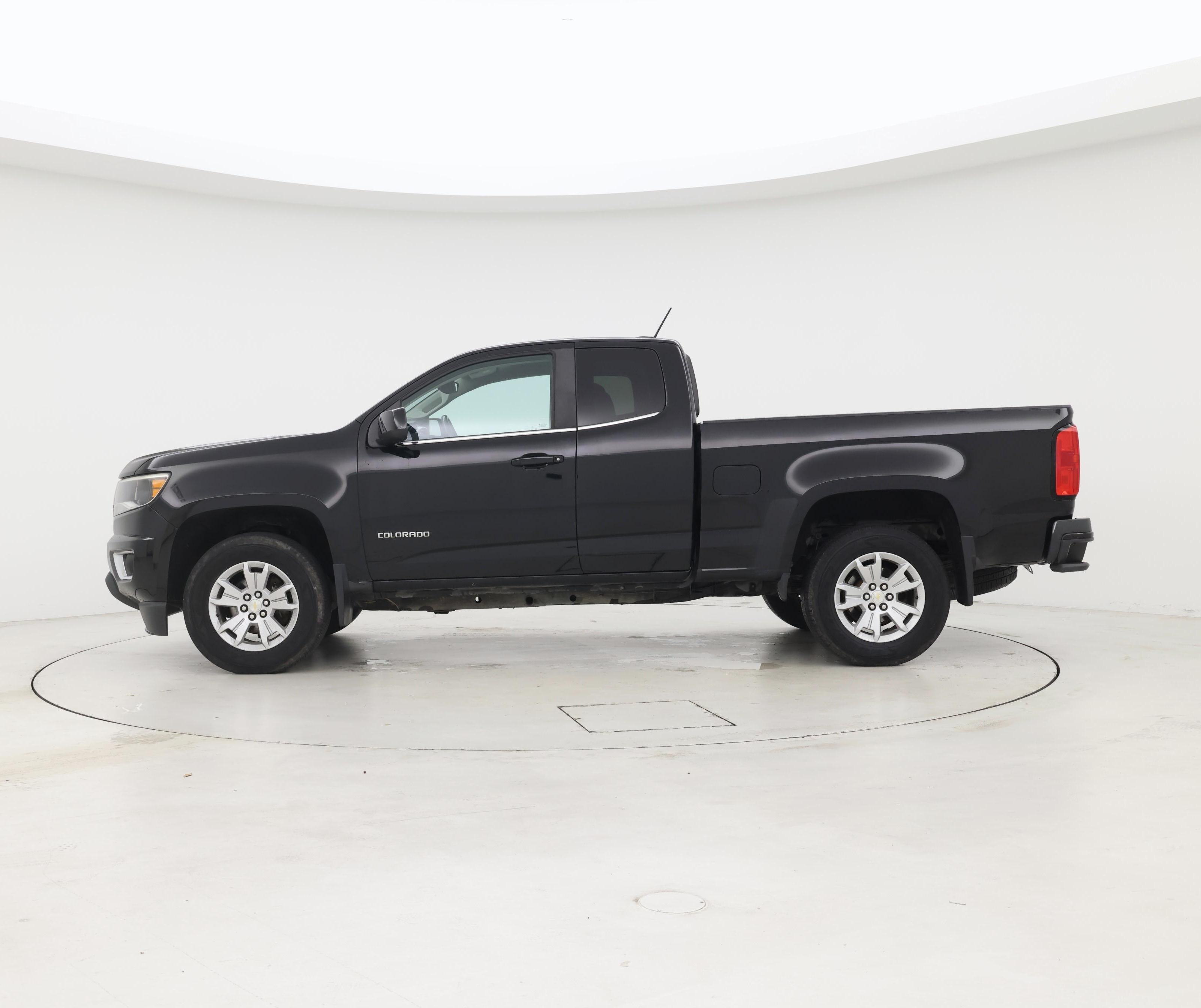 Thumbnail: 2016 Chevrolet Colorado - 3