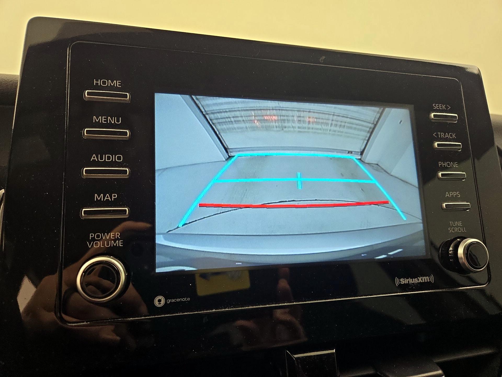 Thumbnail: 2022 Toyota Camry - 14