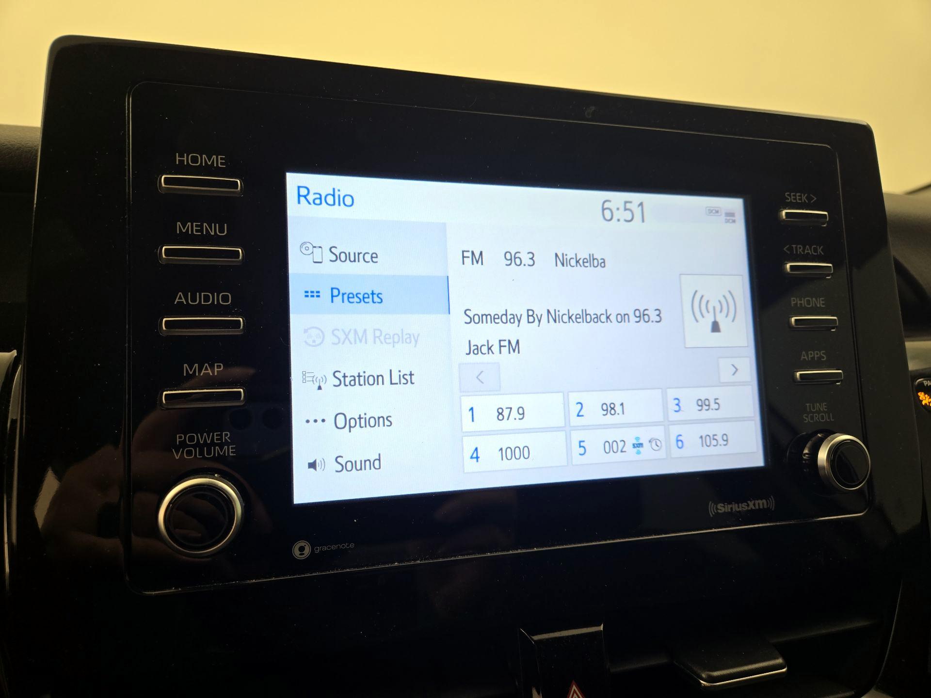 Thumbnail: 2022 Toyota Camry - 15