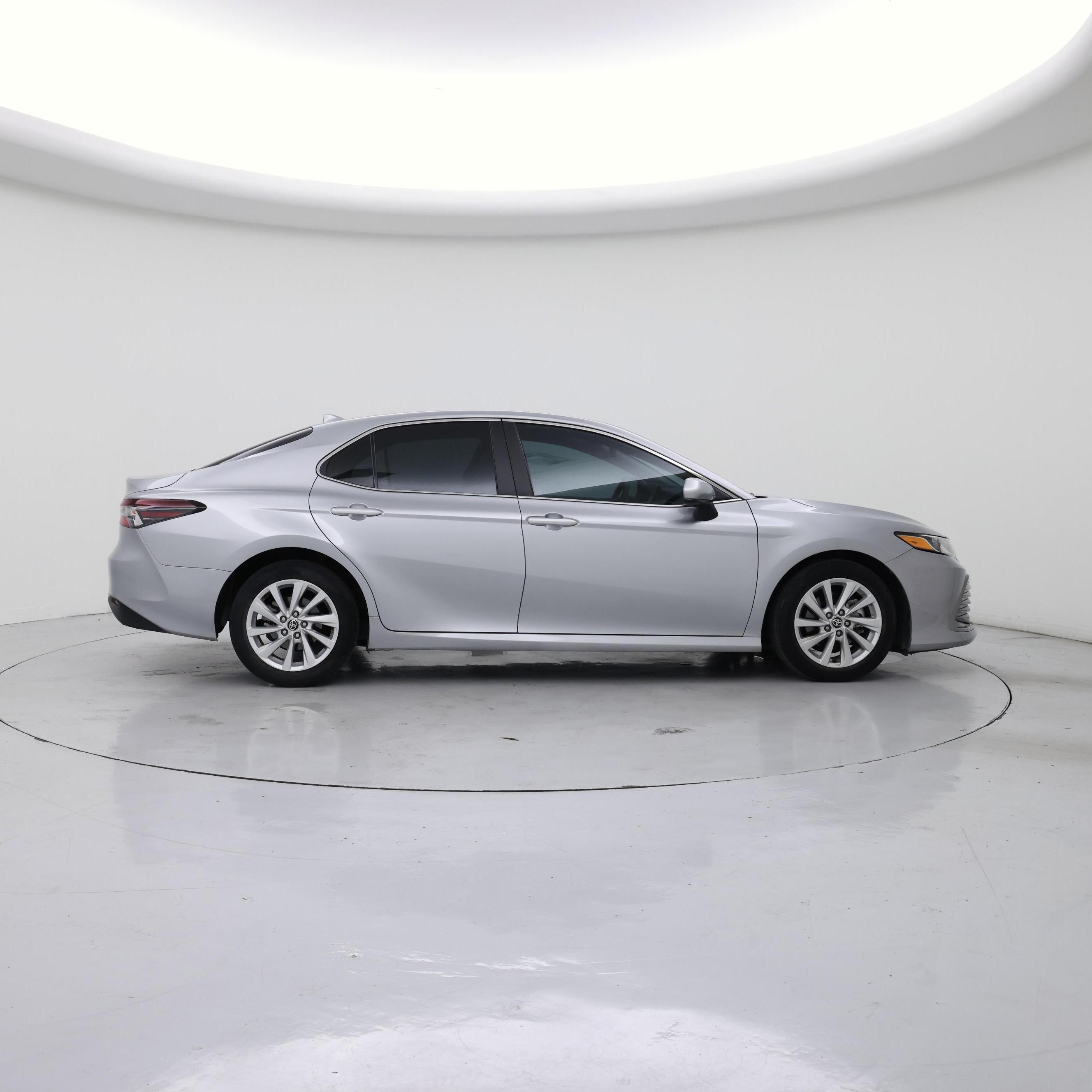 Thumbnail: 2022 Toyota Camry - 7