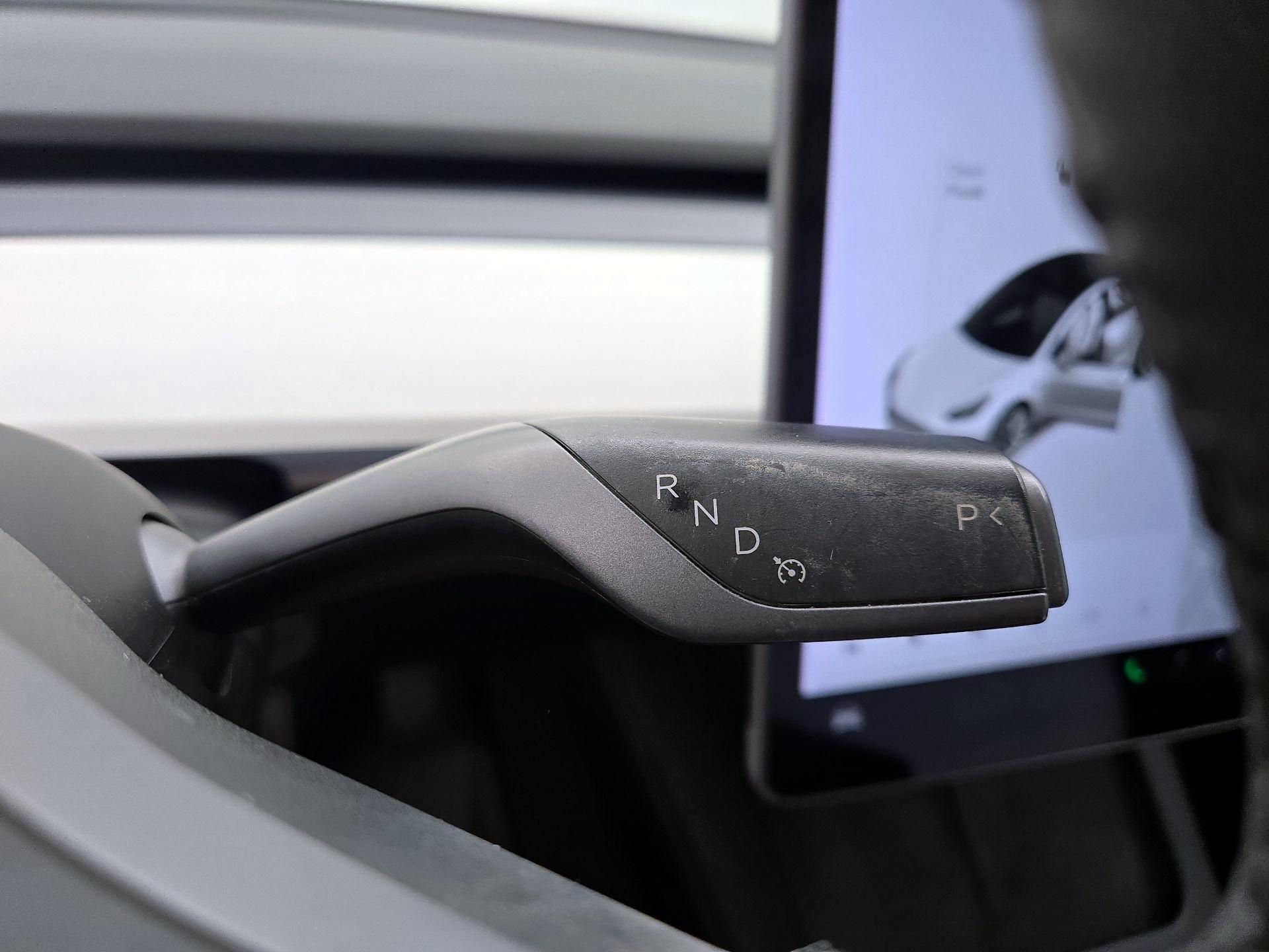 Thumbnail: 2021 Tesla Model 3 - 17