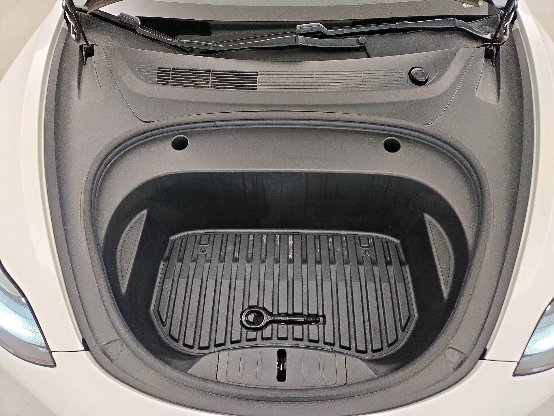 Thumbnail: 2021 Tesla Model 3 - 20