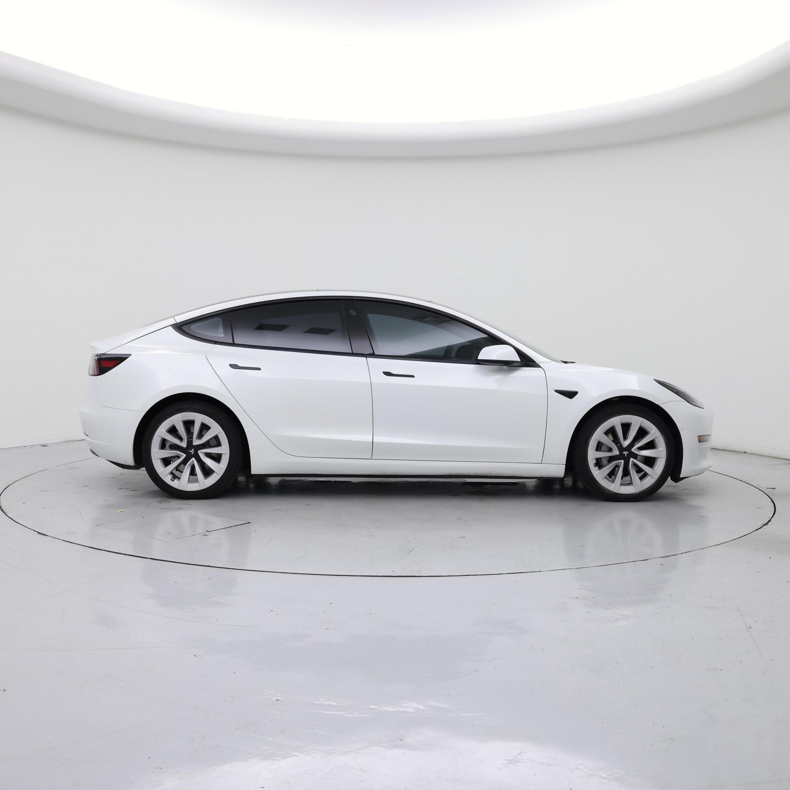 Thumbnail: 2021 Tesla Model 3 - 7