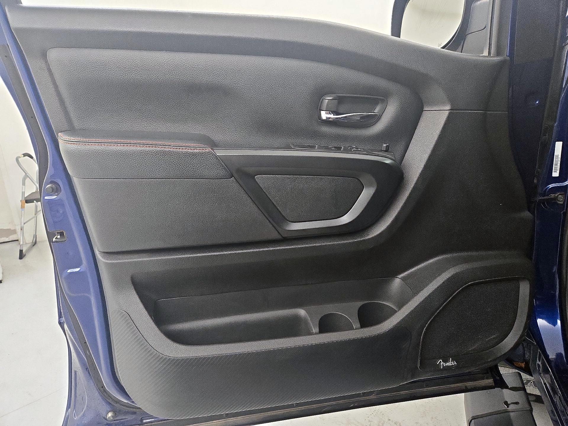 Thumbnail: 2022 Nissan Titan - 12