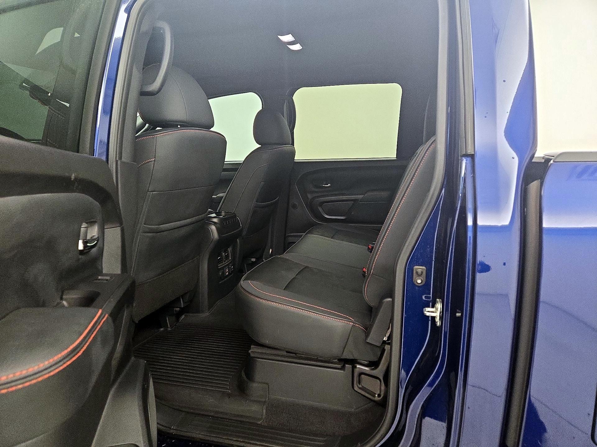 Thumbnail: 2022 Nissan Titan - 20