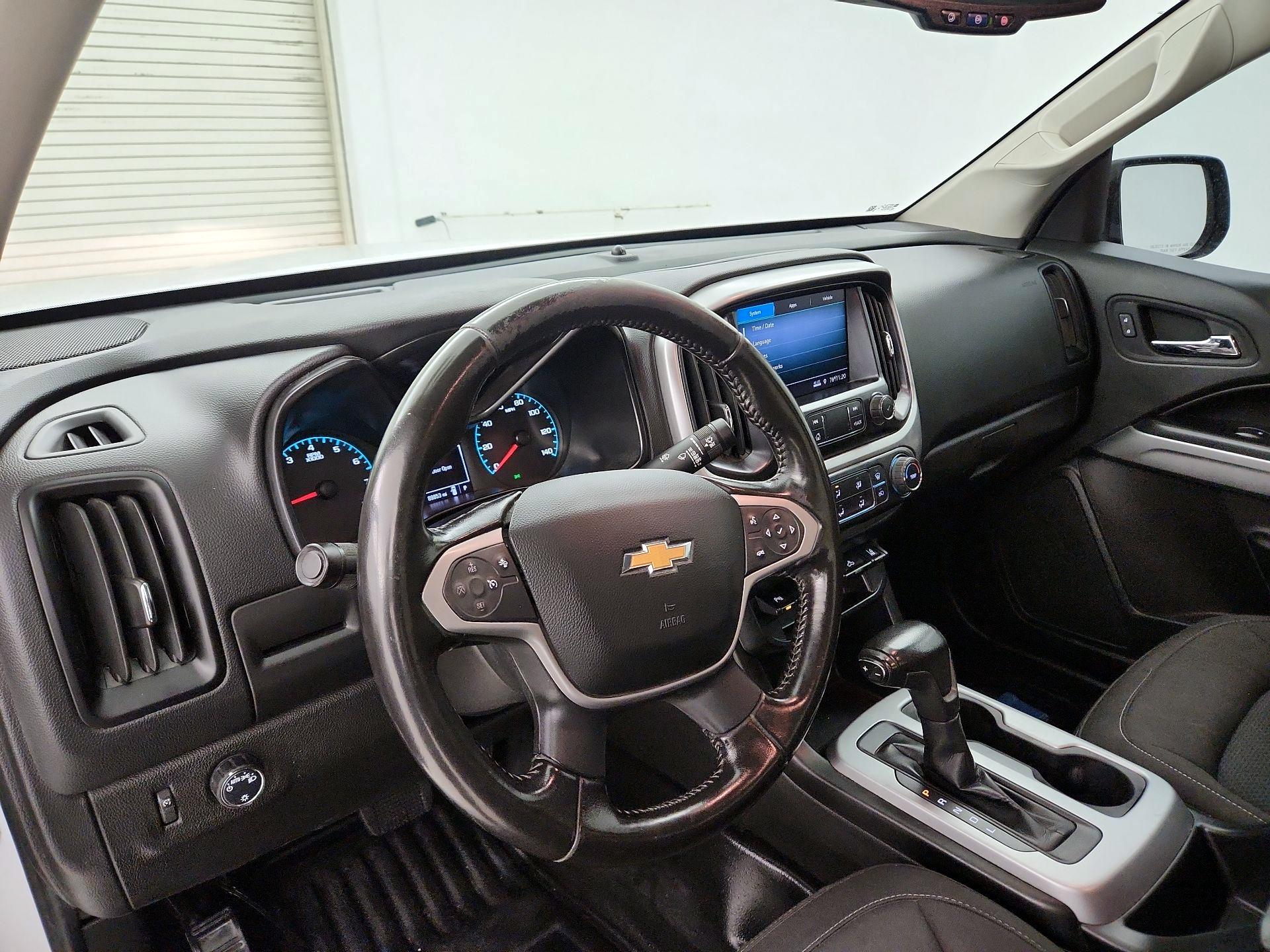 Thumbnail: 2021 Chevrolet Colorado - 8