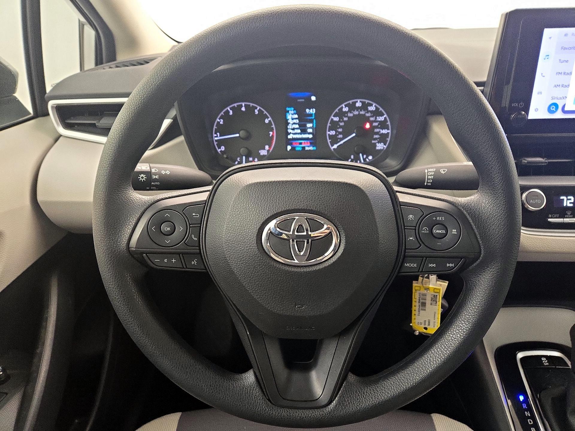 Thumbnail: 2023 Toyota Corolla - 10