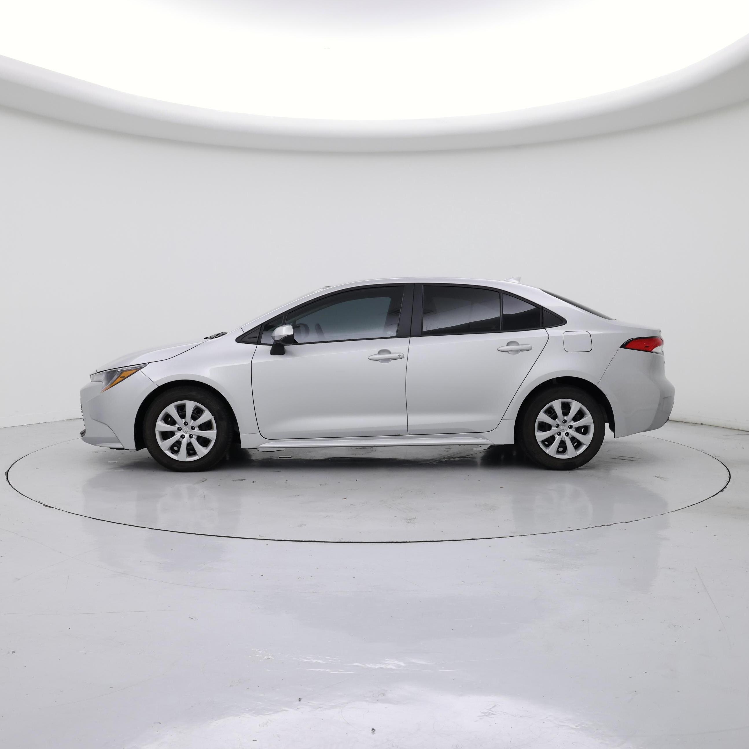 Thumbnail: 2023 Toyota Corolla - 3