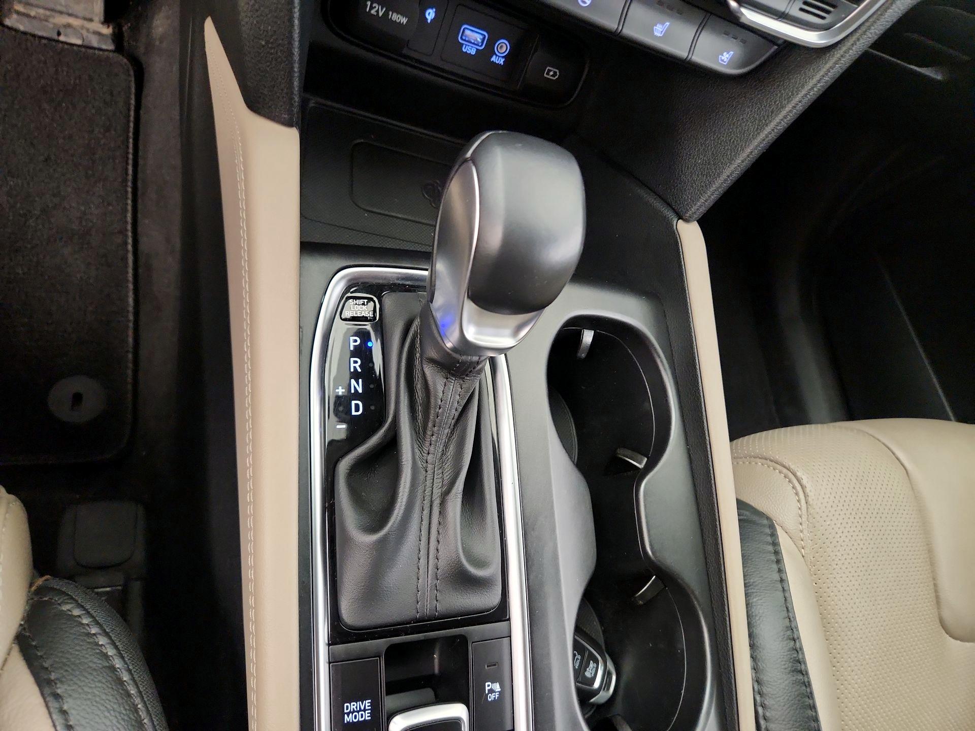 Thumbnail: 2020 Hyundai Santa Fe - 15