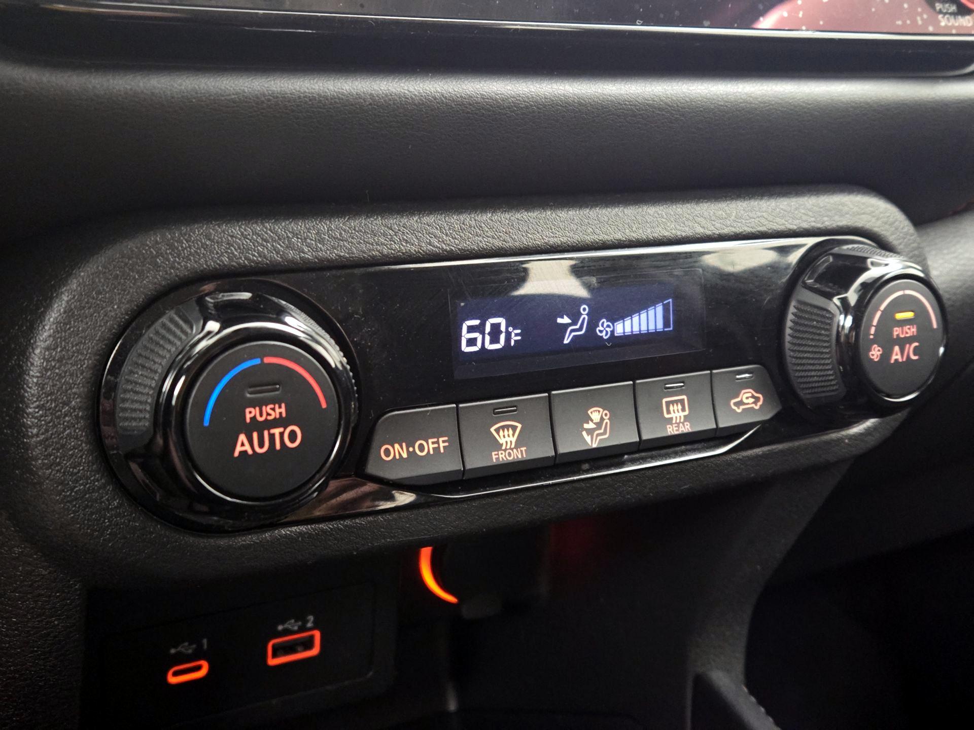 Thumbnail: 2024 Nissan Kicks - 15