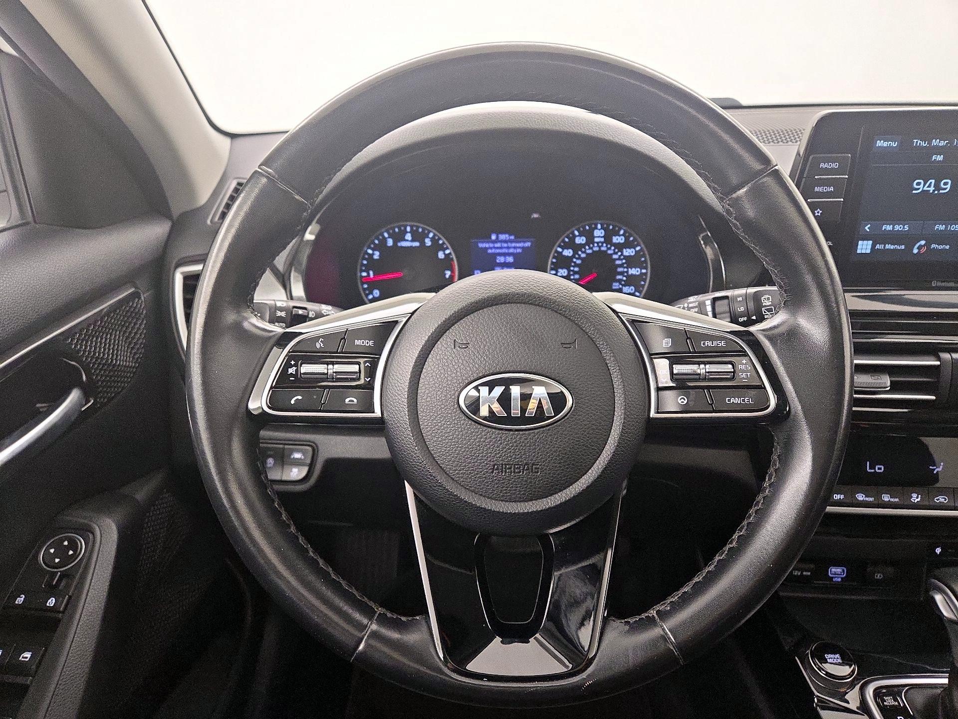 Thumbnail: 2021 Kia Seltos - 10